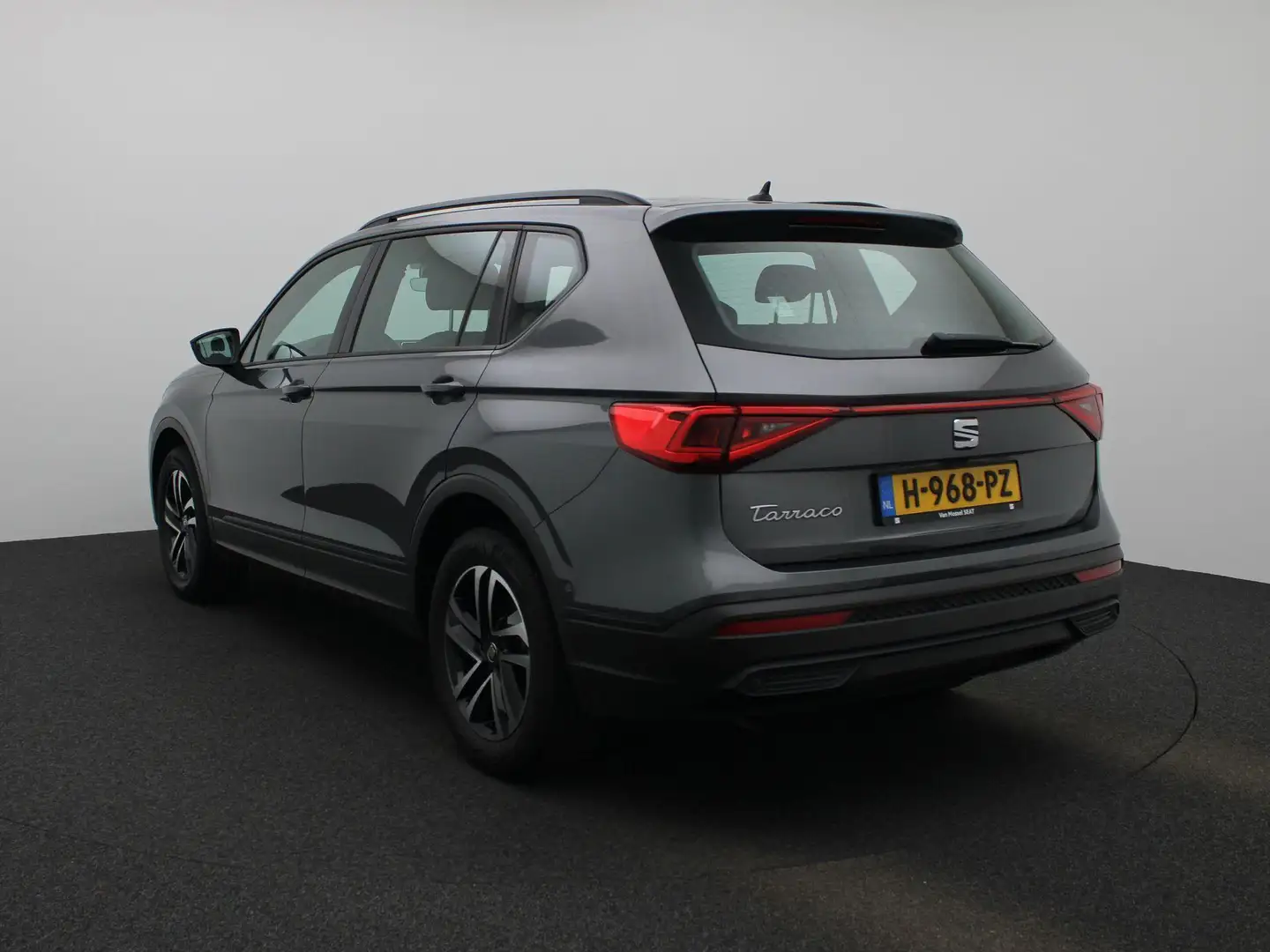 SEAT Tarraco 1.5 TSI Style 150 PK | Automaat | LED Koplampen | Gris - 2