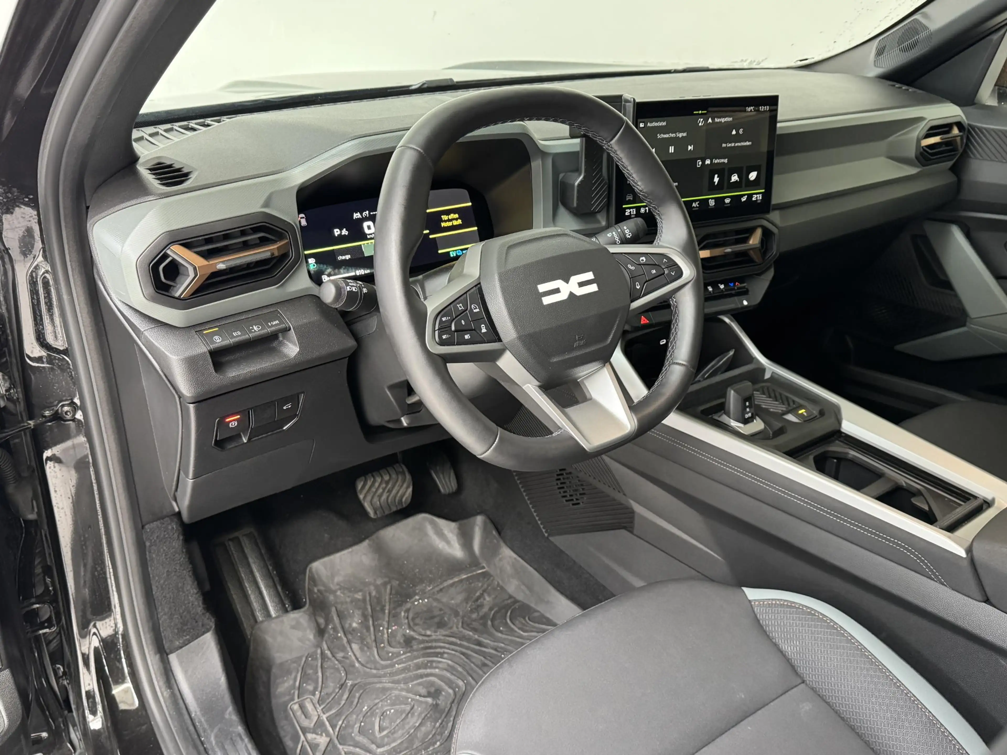 Dacia Bigster 1.8 Hybrid 155 Extreme | Panoramadak | Stoelverwar — photo 23