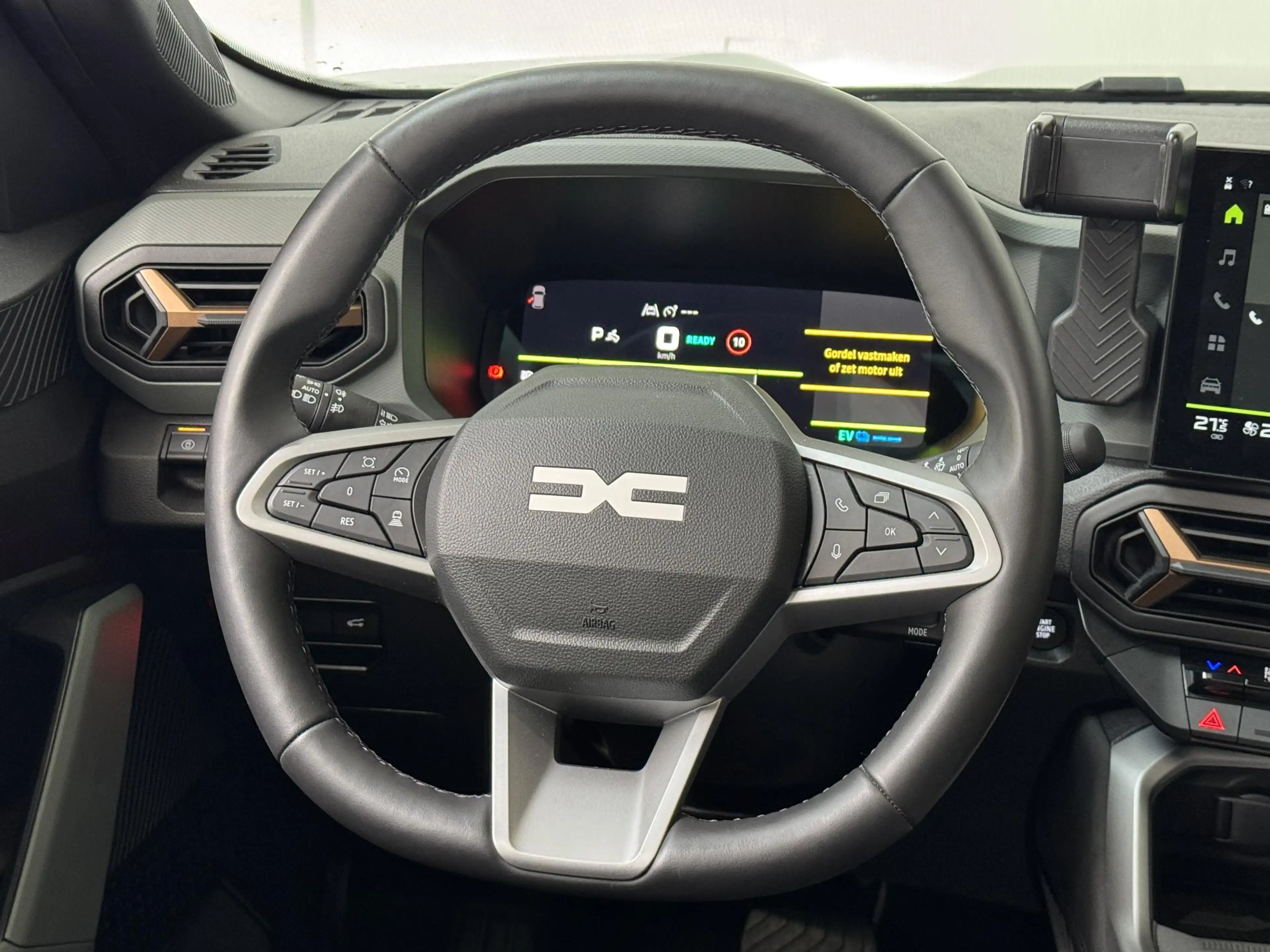 Dacia Bigster 1.8 Hybrid 155 Extreme | Panoramadak | Stoelverwar — photo 17