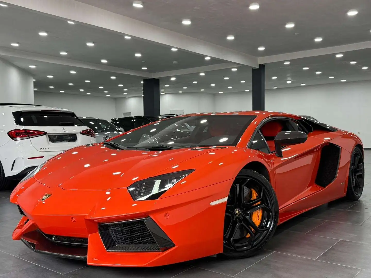 Lamborghini Aventador LP700-4 6.5V12 Full Full Carbon Lift Full Service Orange - 1