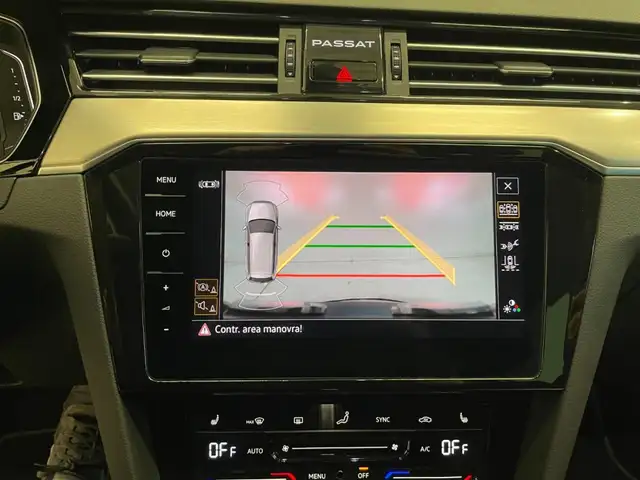 Volkswagen Passat view 13