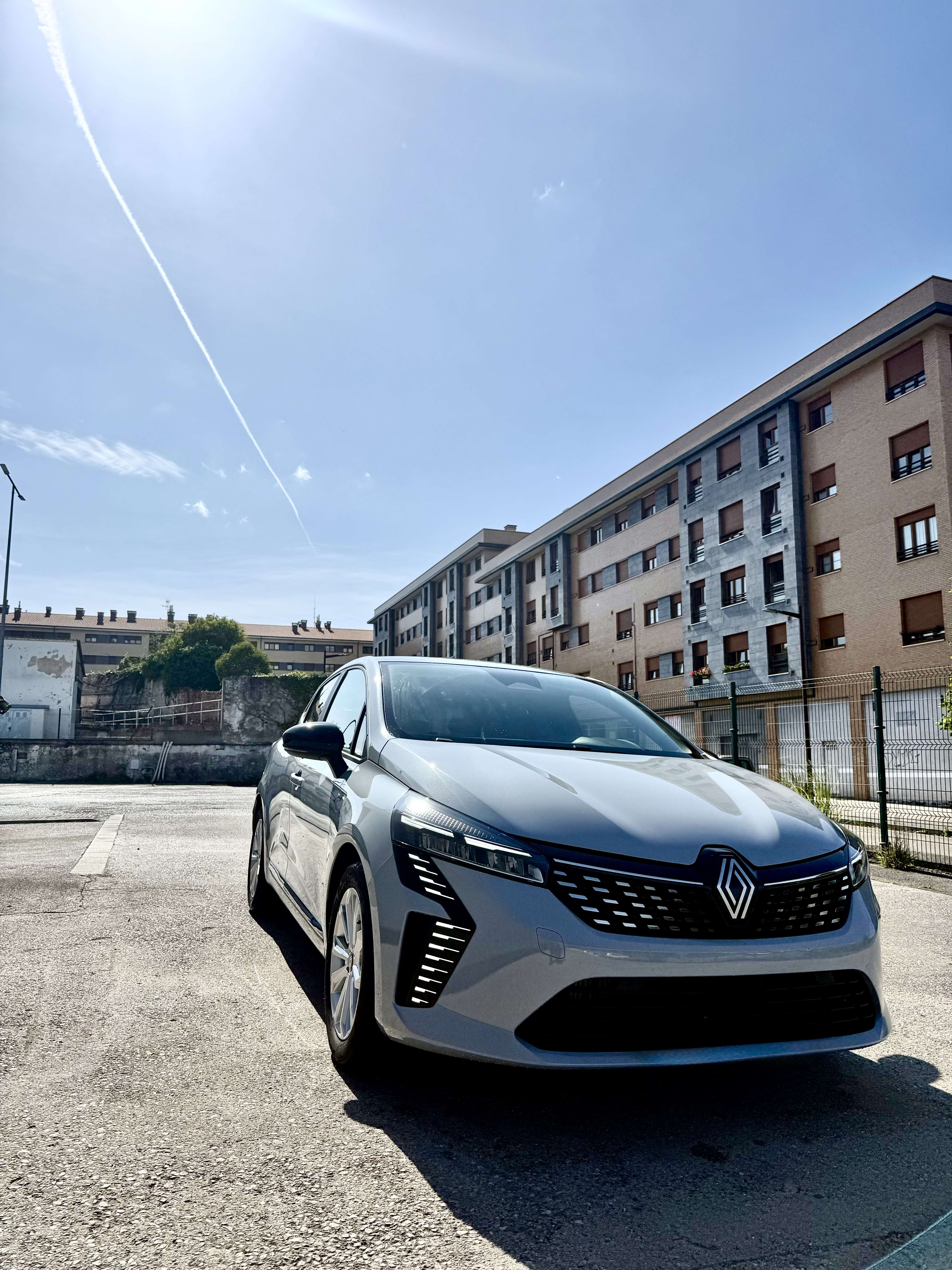 Renault Clio TCe GLP Evolution 74kW - foto 1