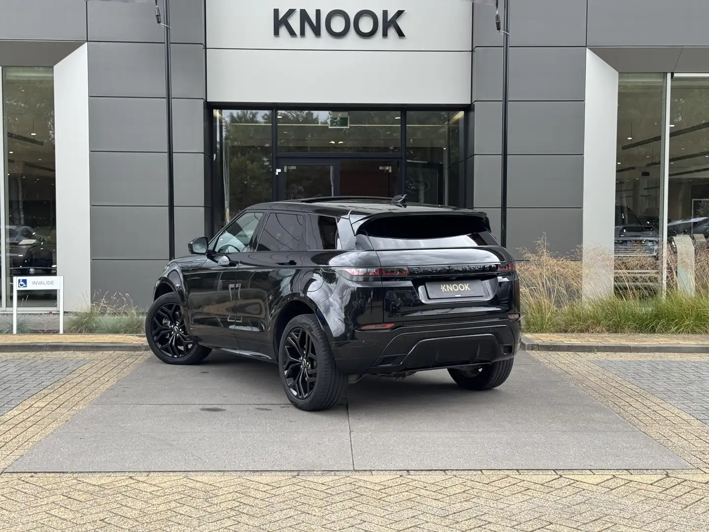 Land Rover Range Rover Evoque P300e AWD R-Dynamic SE Nero - 2