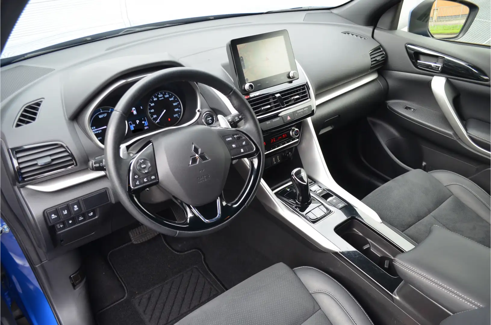 Mitsubishi Eclipse Cross PHEV 2.4 EXECUTIVE 4WD | PLUG IN HYBRID | ADAPTIEF Blauw - 2