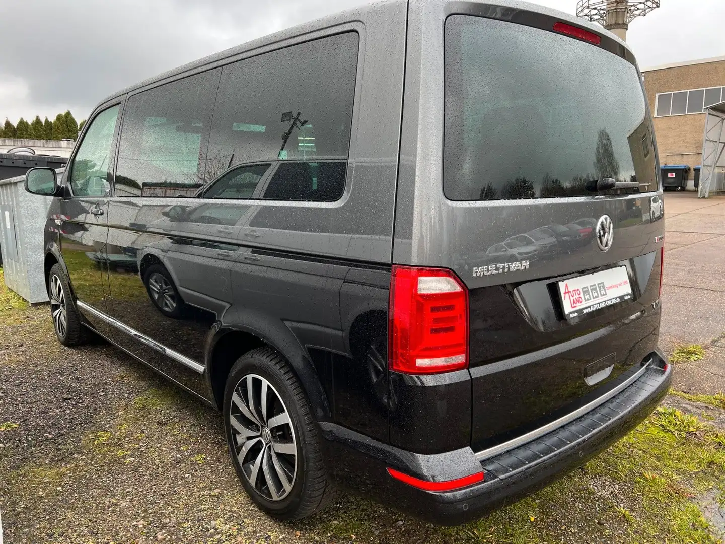 Volkswagen T6 Multivan Generation Six DSG 4Mot. Bicolor DCC Grau - 2