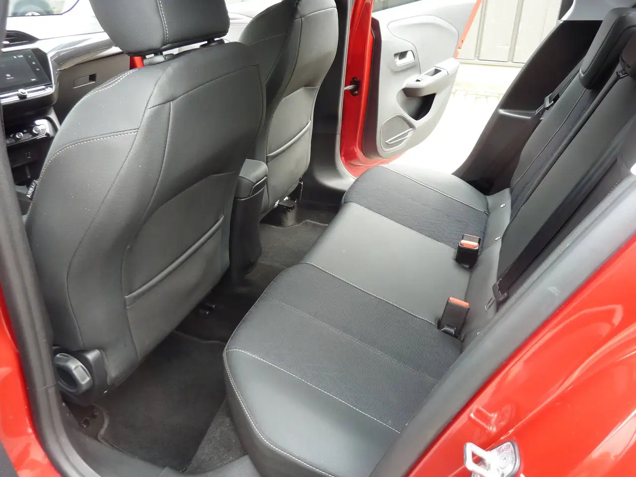 Opel Corsa 1.2i, миниатюра 10