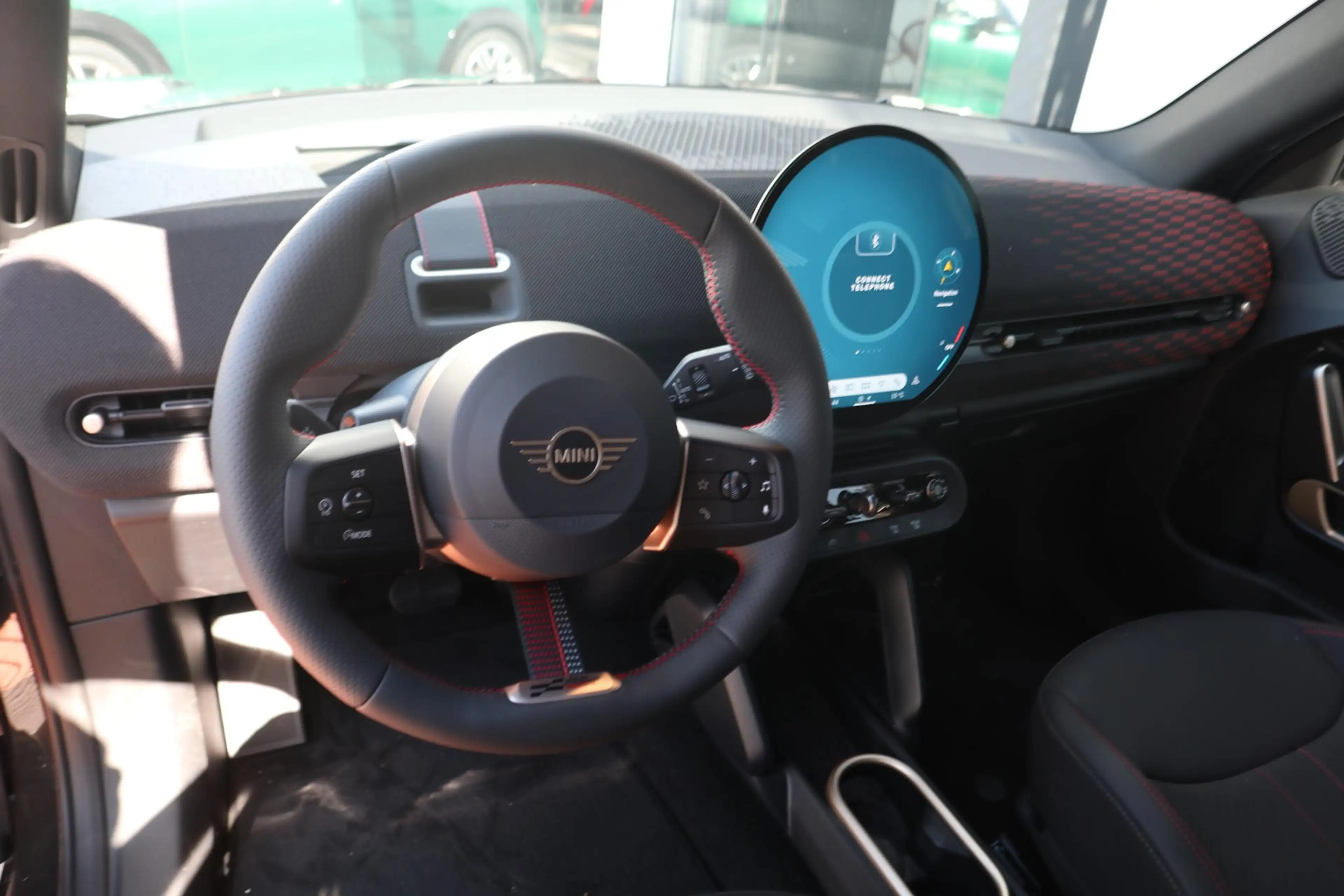 MINI Aceman SE | John Cooper Works Trim + Pakket M — photo 5