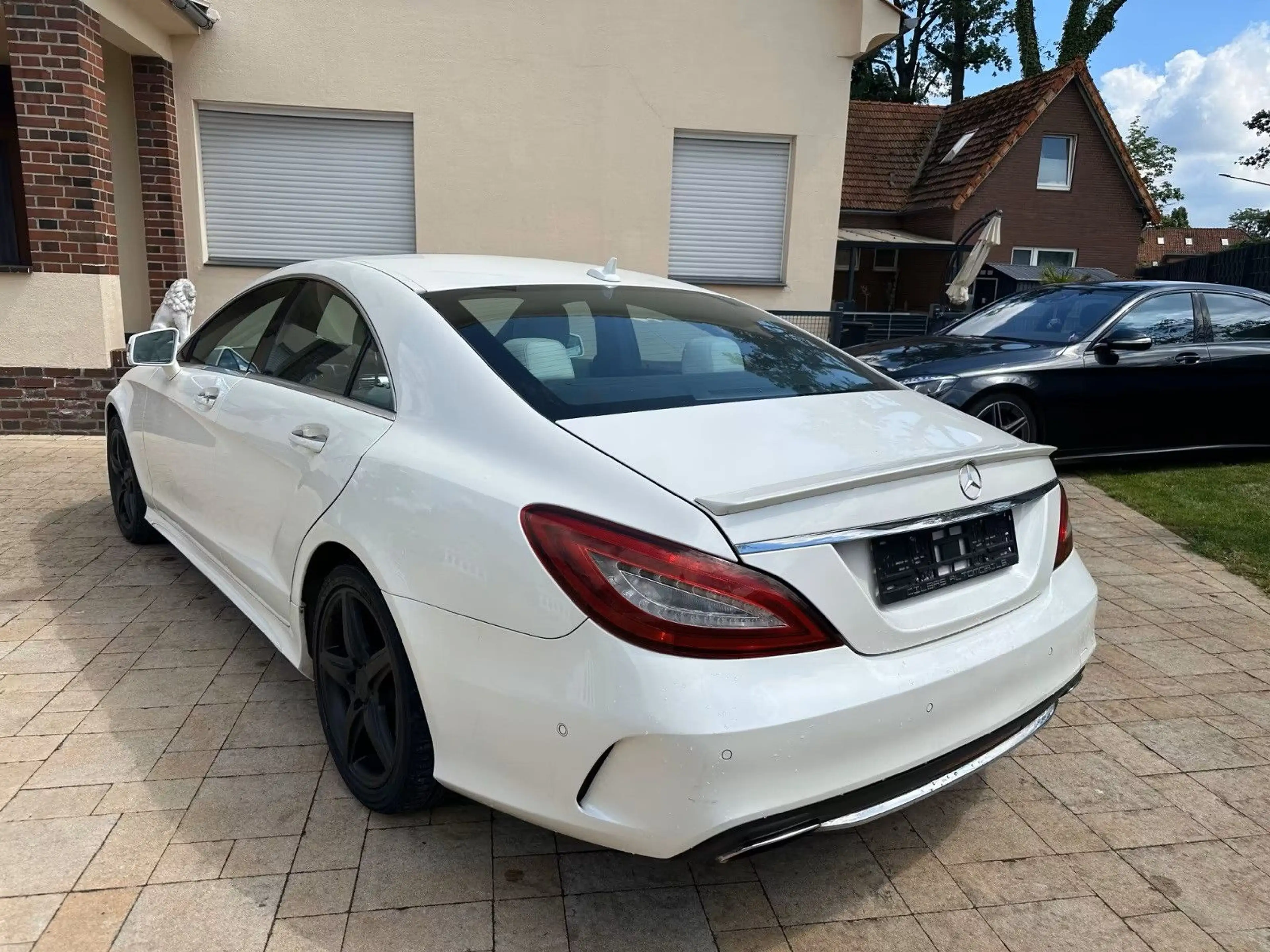 Mercedes-Benz CLS 500 4Matic+AMG Paket+Voll+Facelift+2.Hand — photo 3