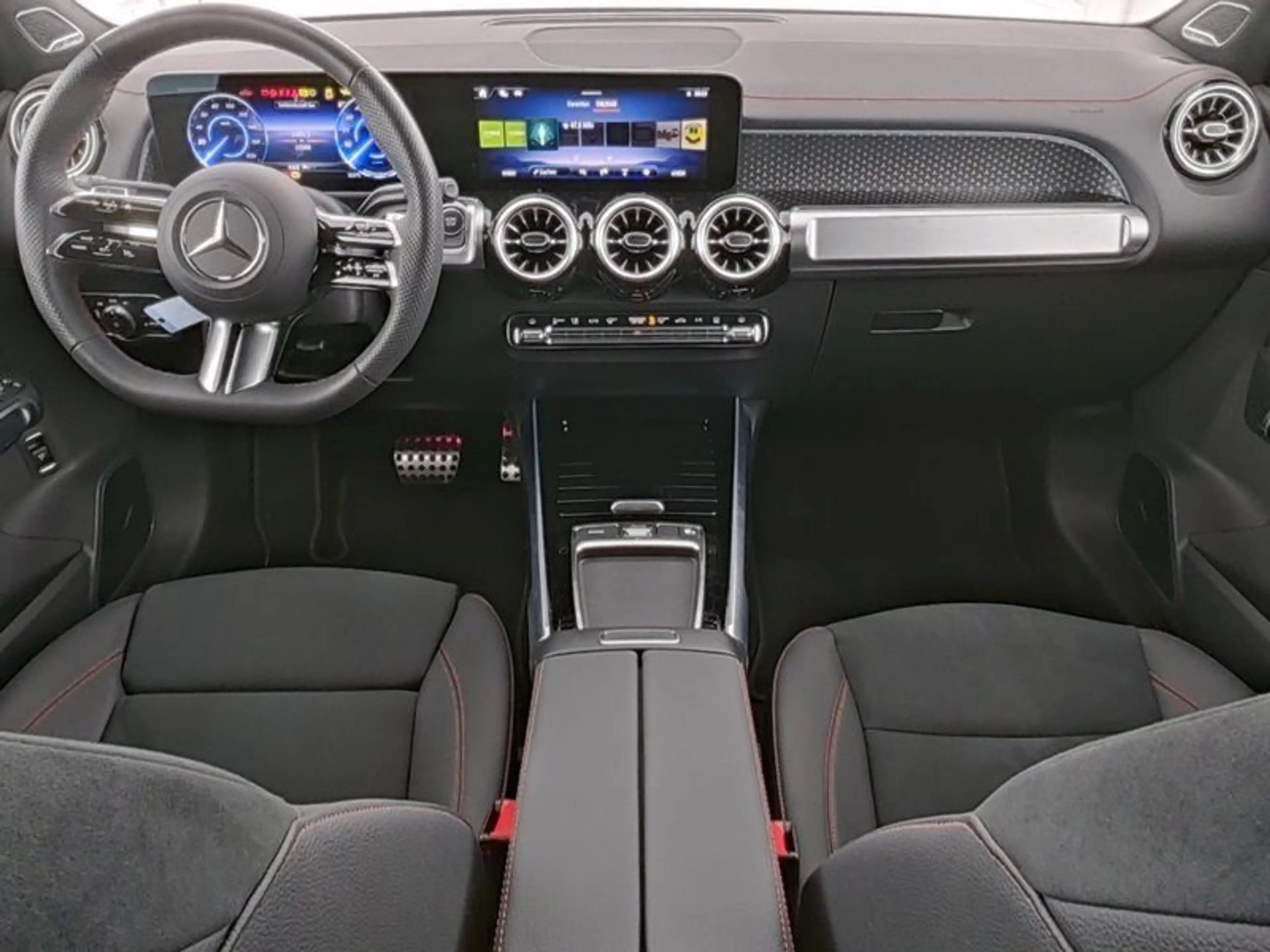 Mercedes-Benz EQB 350 4M AMG-ADV NIGHT 360°BURMEST DISTR WINTE — photo 6