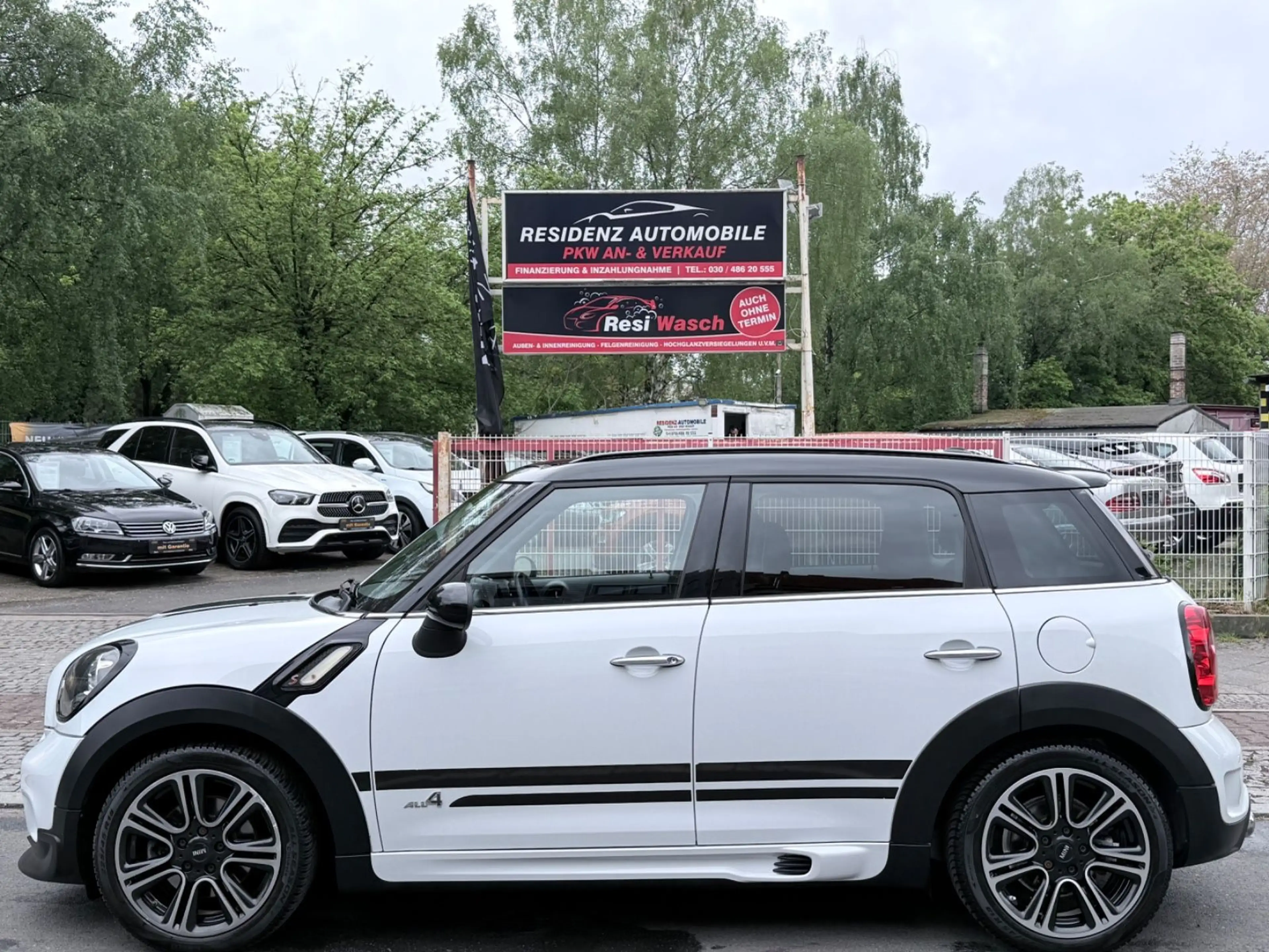 MINI Cooper S Countryman COUNTRYMAN S COOPER S ALL4+NAVI+XENON+LEDER+SHZ+ — photo 4