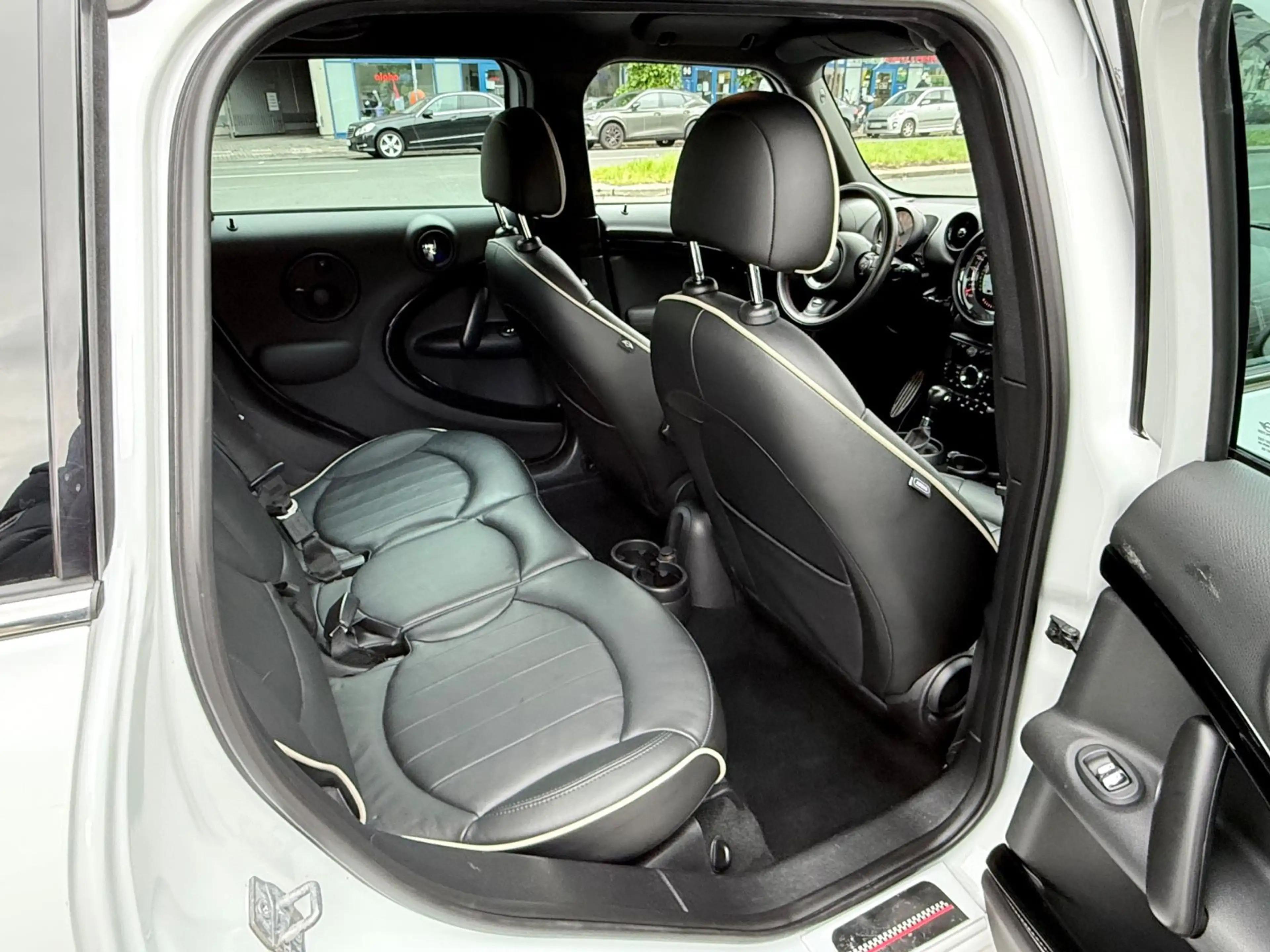 MINI Cooper S Countryman COUNTRYMAN S COOPER S ALL4+NAVI+XENON+LEDER+SHZ+ — photo 12
