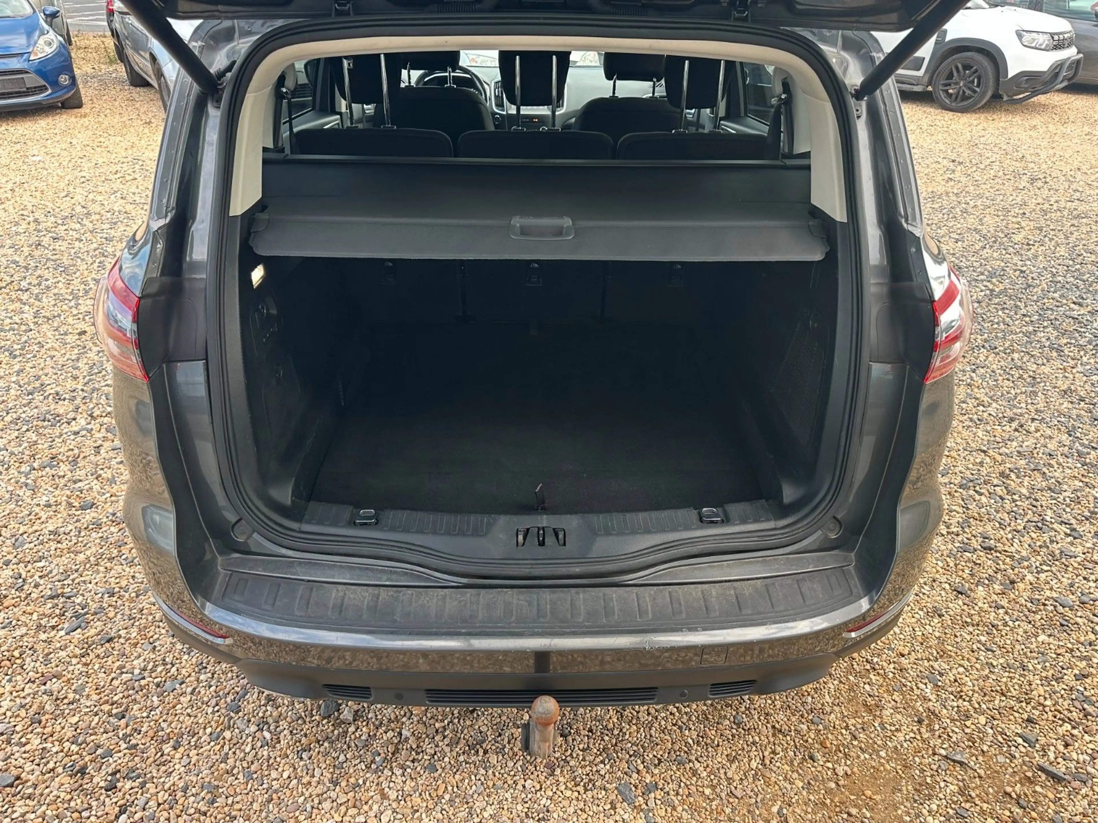 Ford S-Max Titanium/2.HD./AUTOM./AHK./TEMPO./NAVI./ — photo 18