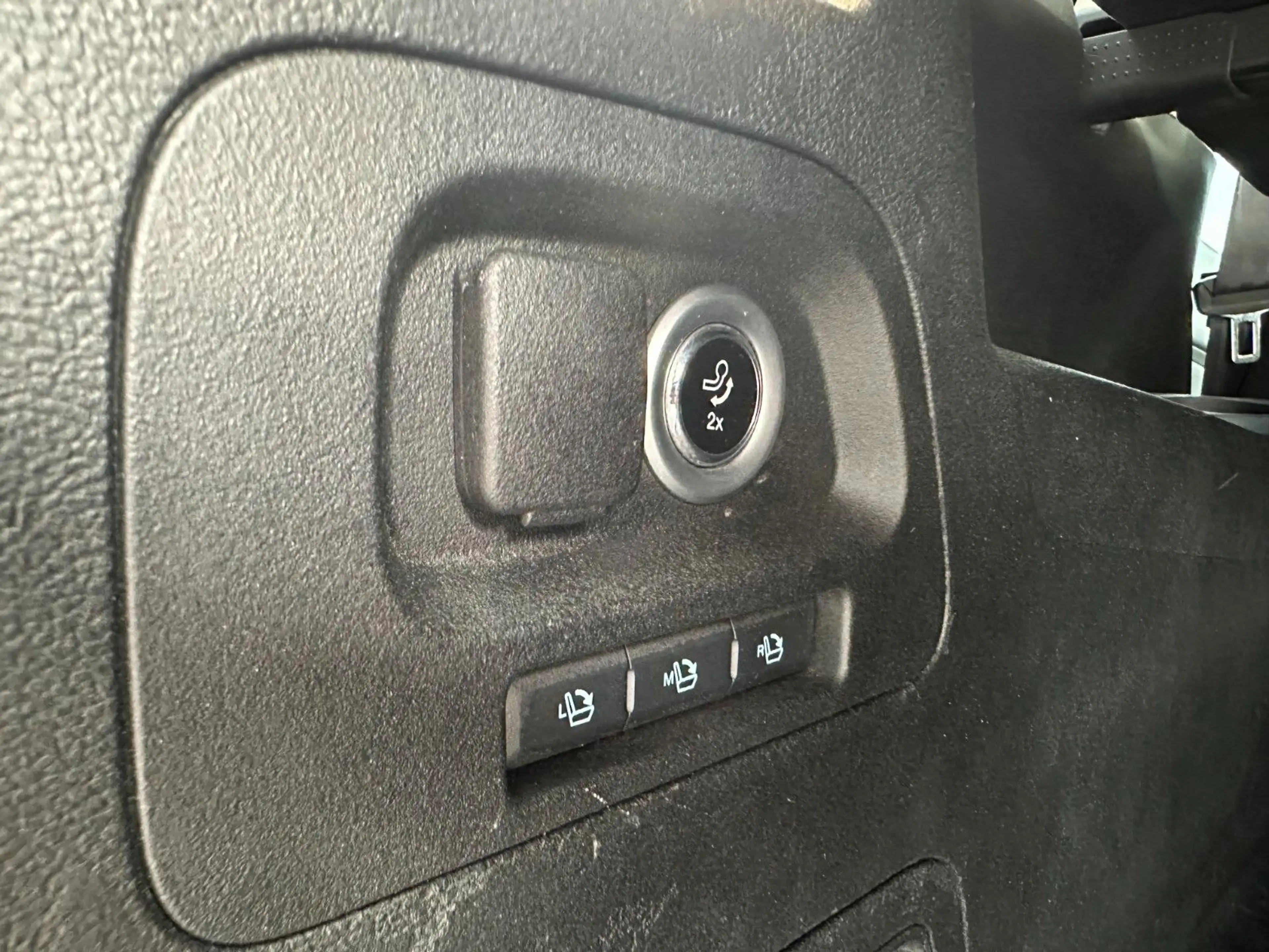 Ford S-Max Titanium/2.HD./AUTOM./AHK./TEMPO./NAVI./ — photo 20