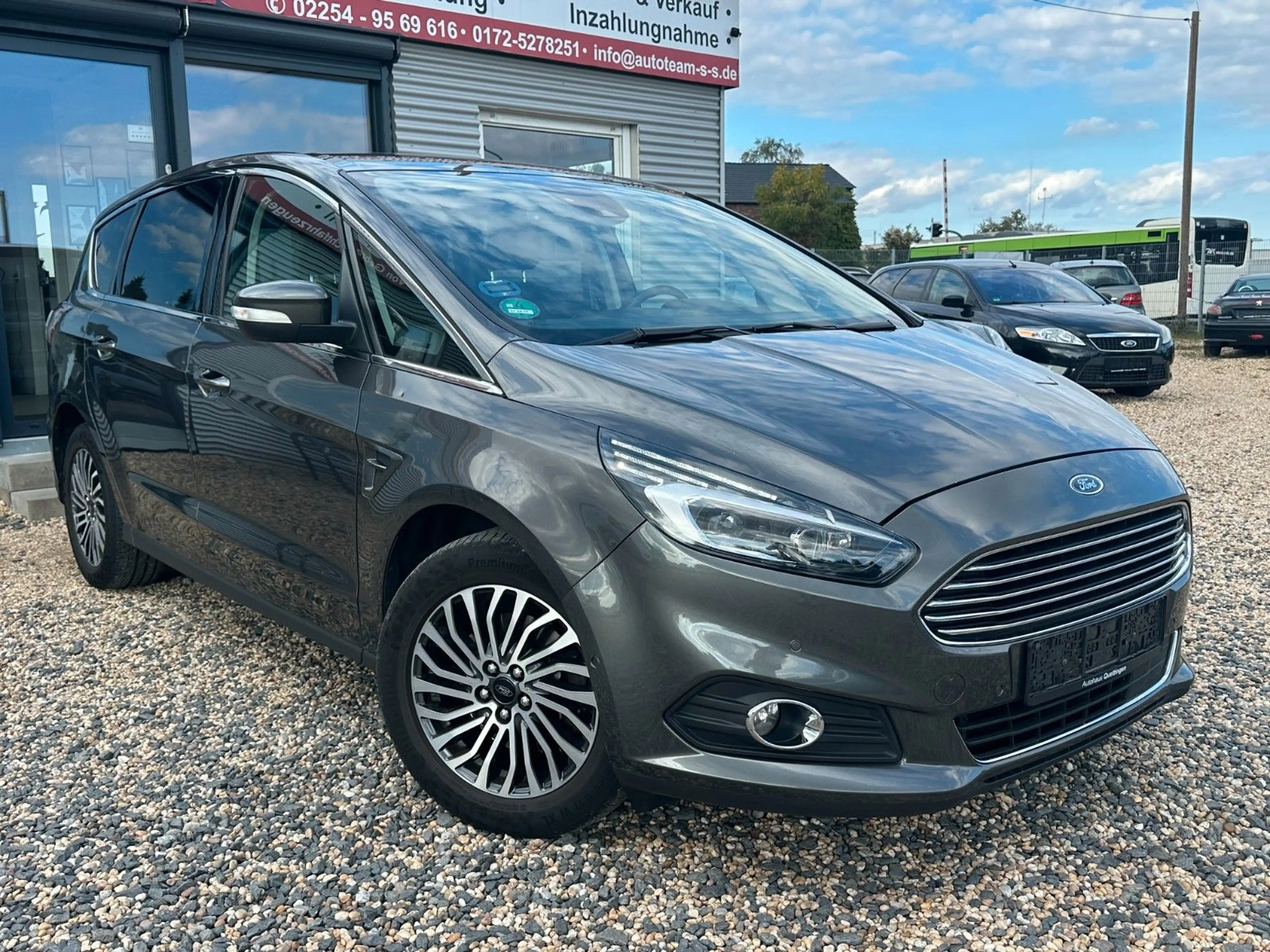 Ford S-Max Titanium/2.HD./AUTOM./AHK./TEMPO./NAVI./ — photo 2