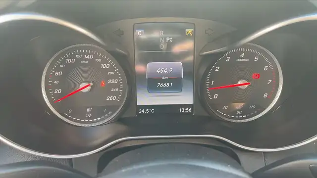 Mercedes-Benz C-Class view 12