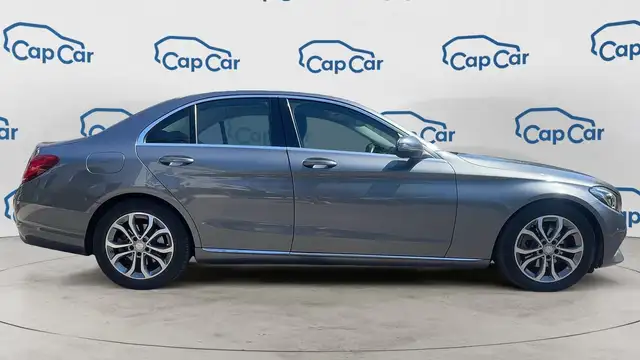 Mercedes-Benz C-Class view 4