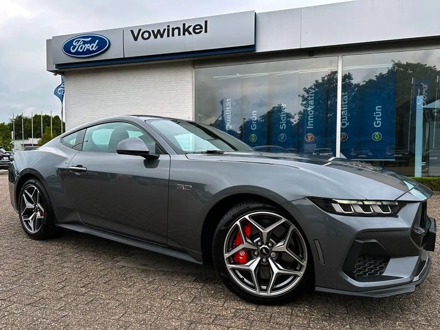 Ford Mustang Fastback 5.0 V8 GT LED+BLIS+Sync4+RFK Grau - 1