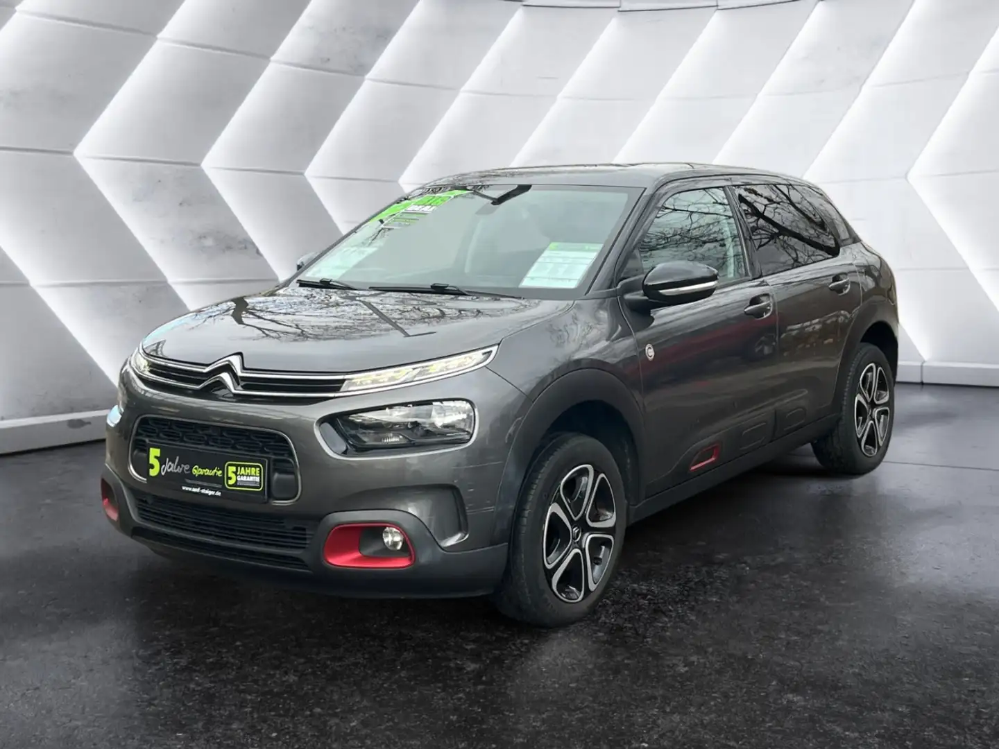 Citroen C4 Cactus 1.2 e-THP / PureTech 110 C-Series LM Šedá - 2