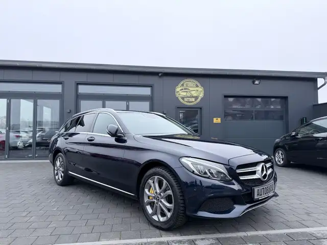 Mercedes-Benz C 400 T 4Matic*Head Up*AHK*