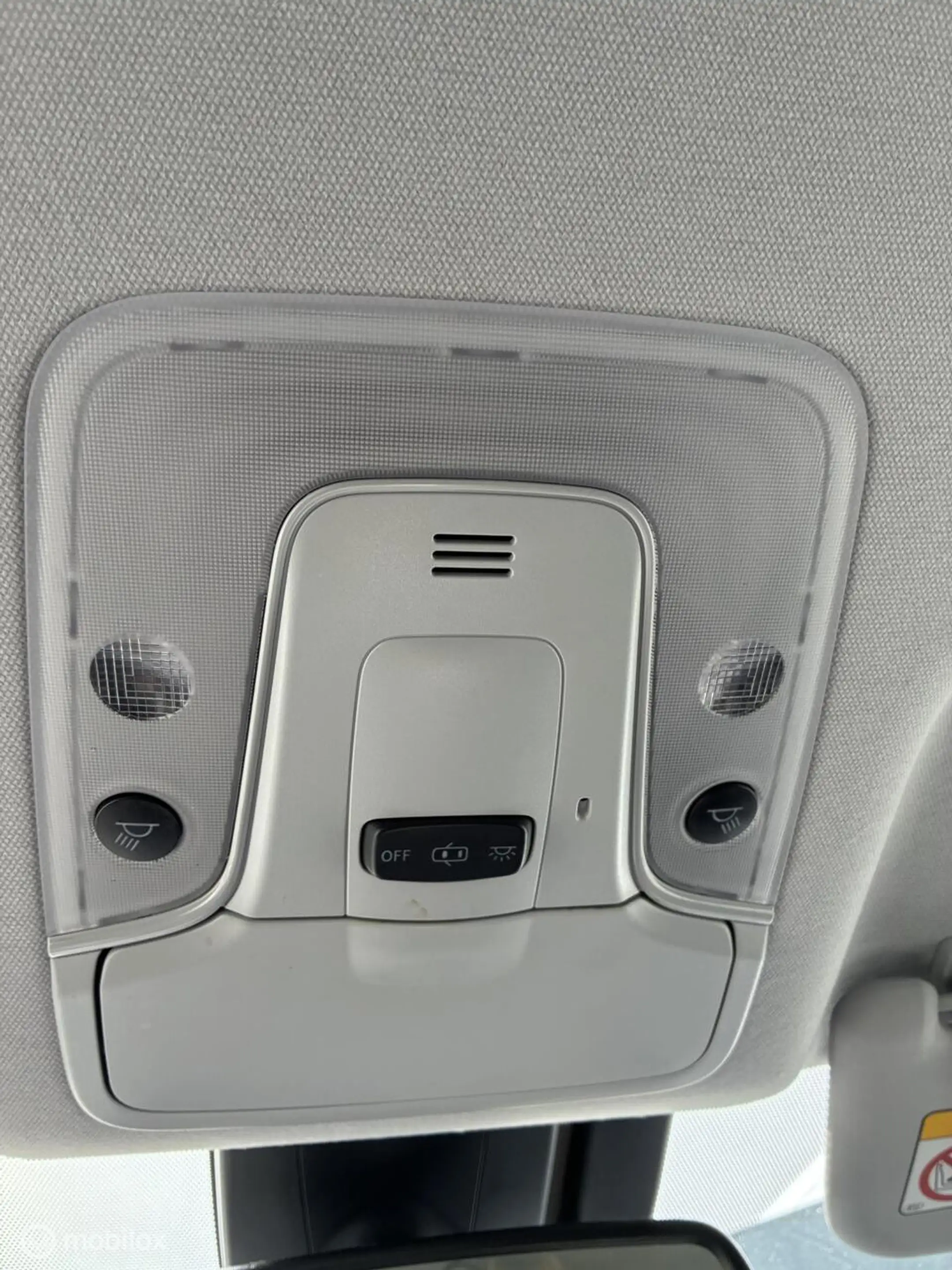 Toyota Prius 1.8 Dynamic | Hybrid | HUD | Navigatie | Lane Keep — photo 30