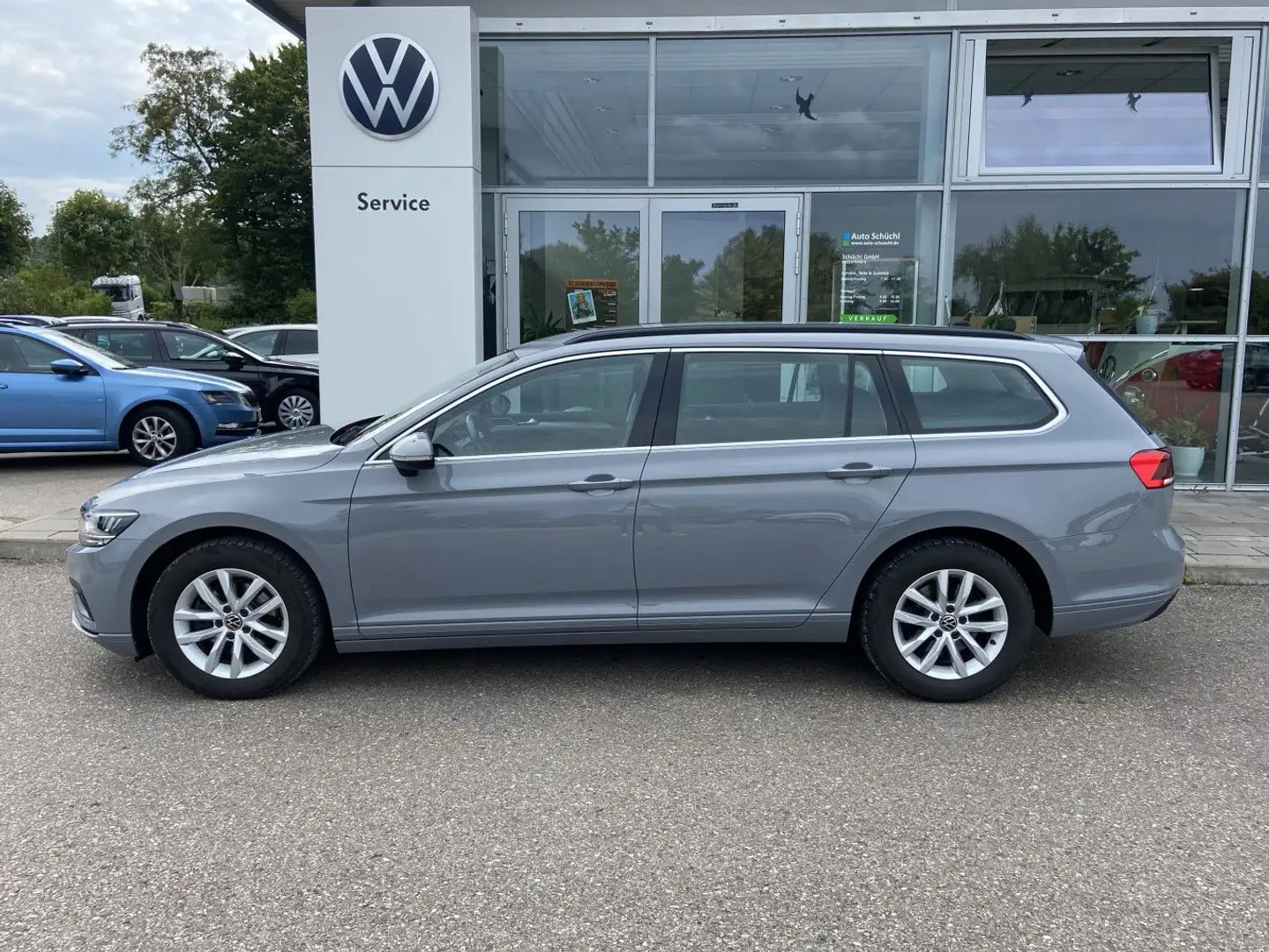 Volkswagen Passat Variant 2.0 TDI Business NAVI+LED+KAMERA+ Grau - 2