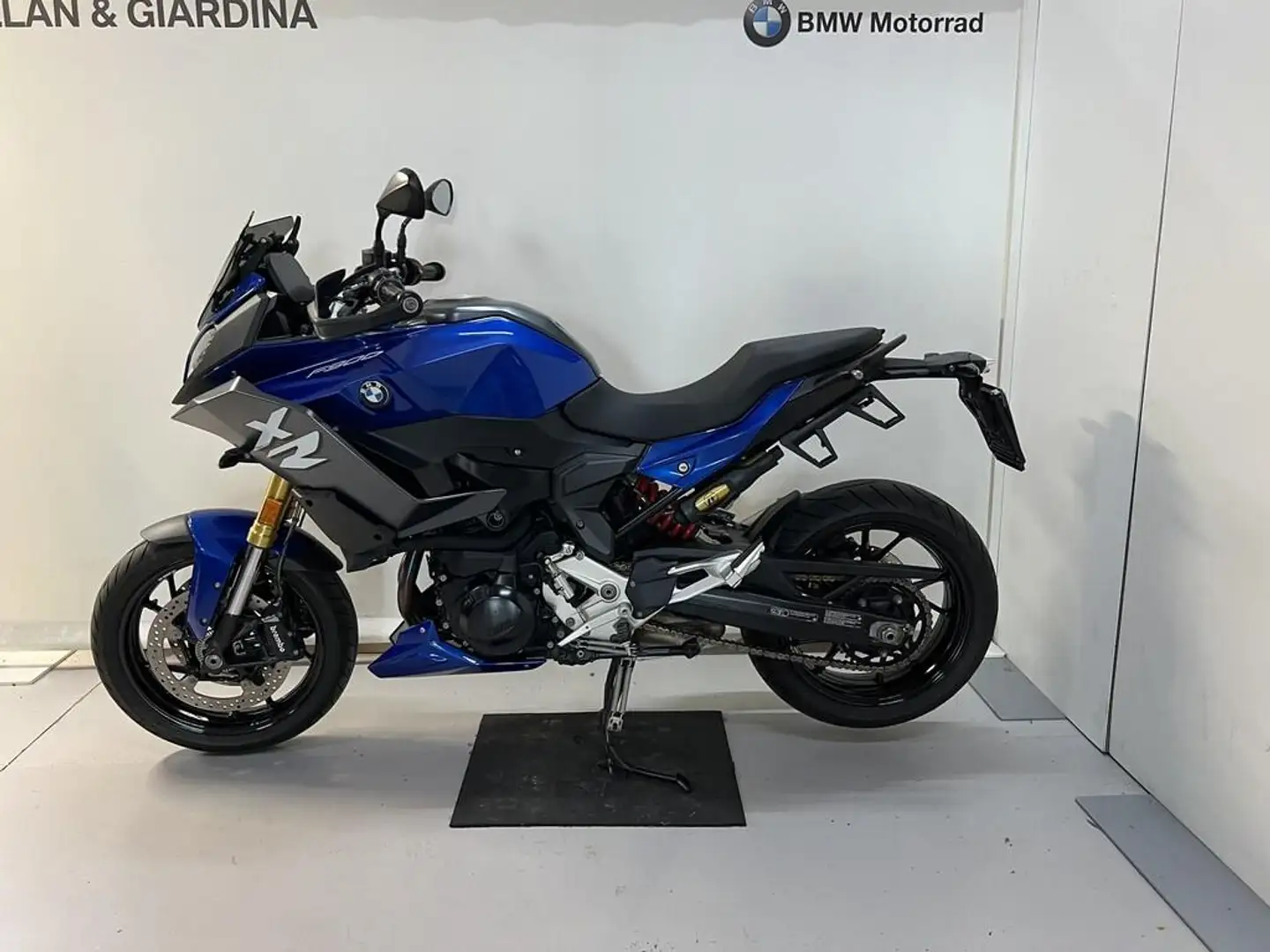 BMW F 900 XR Abs Bleu - 1