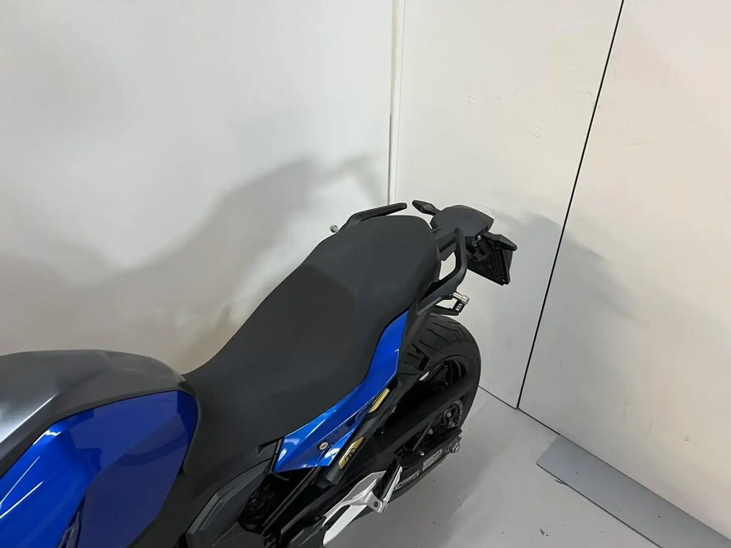 BMW F 900 XR Abs Bleu - 2