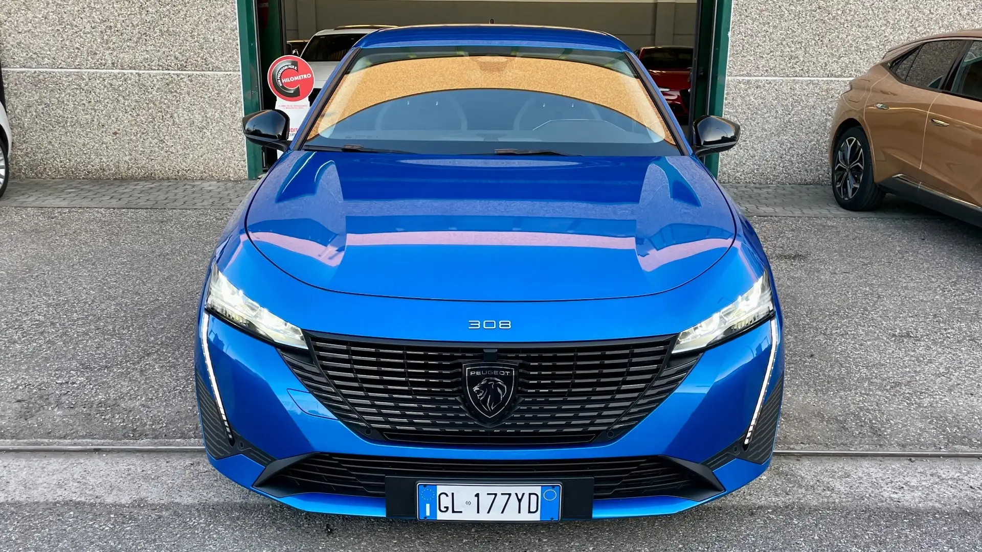 Peugeot 308 PEUGEOT 308 1.5 BLUEHDI ALLURE PACK 131CV - FULLE Blau - 2