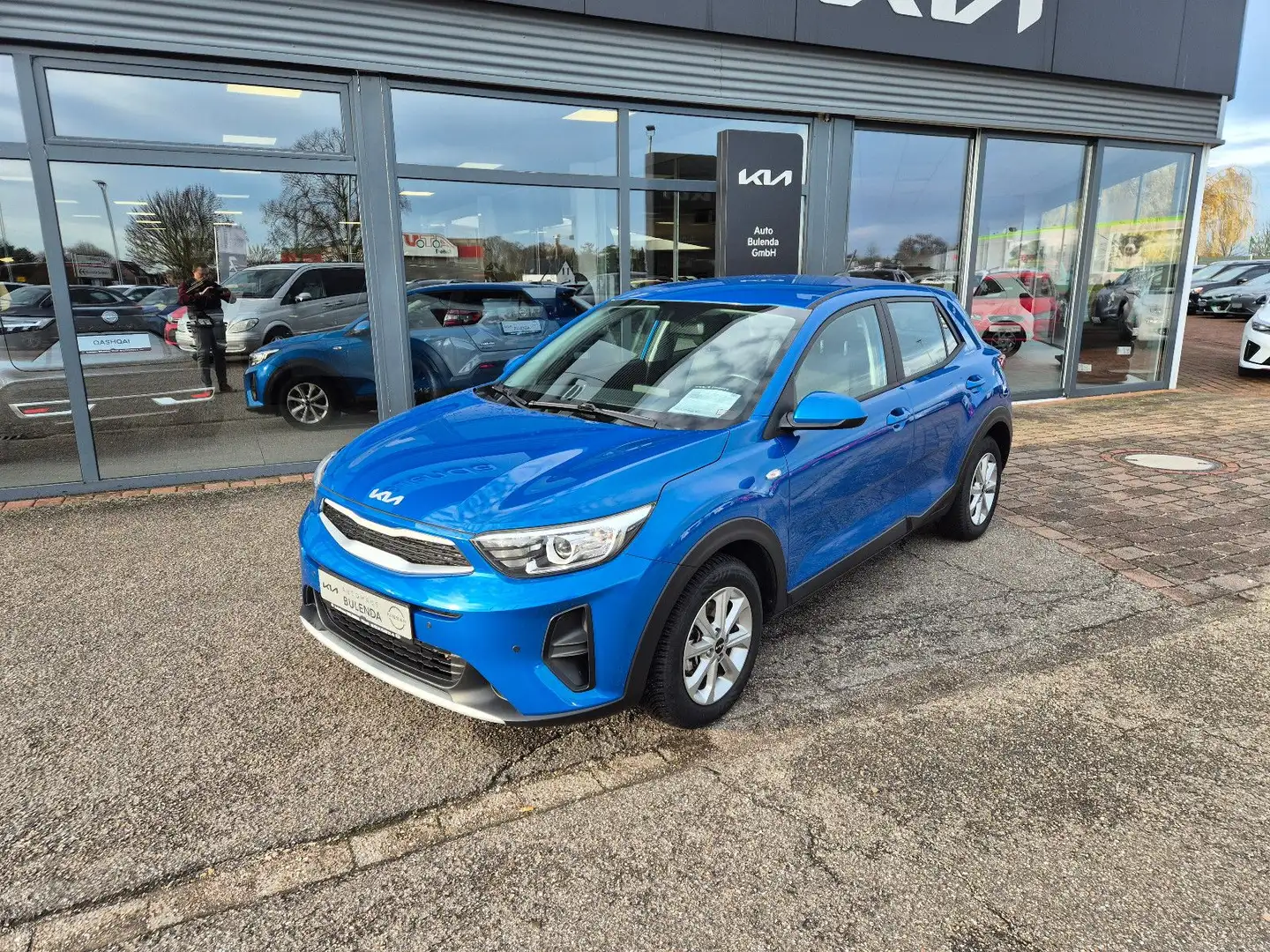 Kia Stonic 1.0 T-GDI Edition 7 SHZ PDC CarPlay Blau - 2