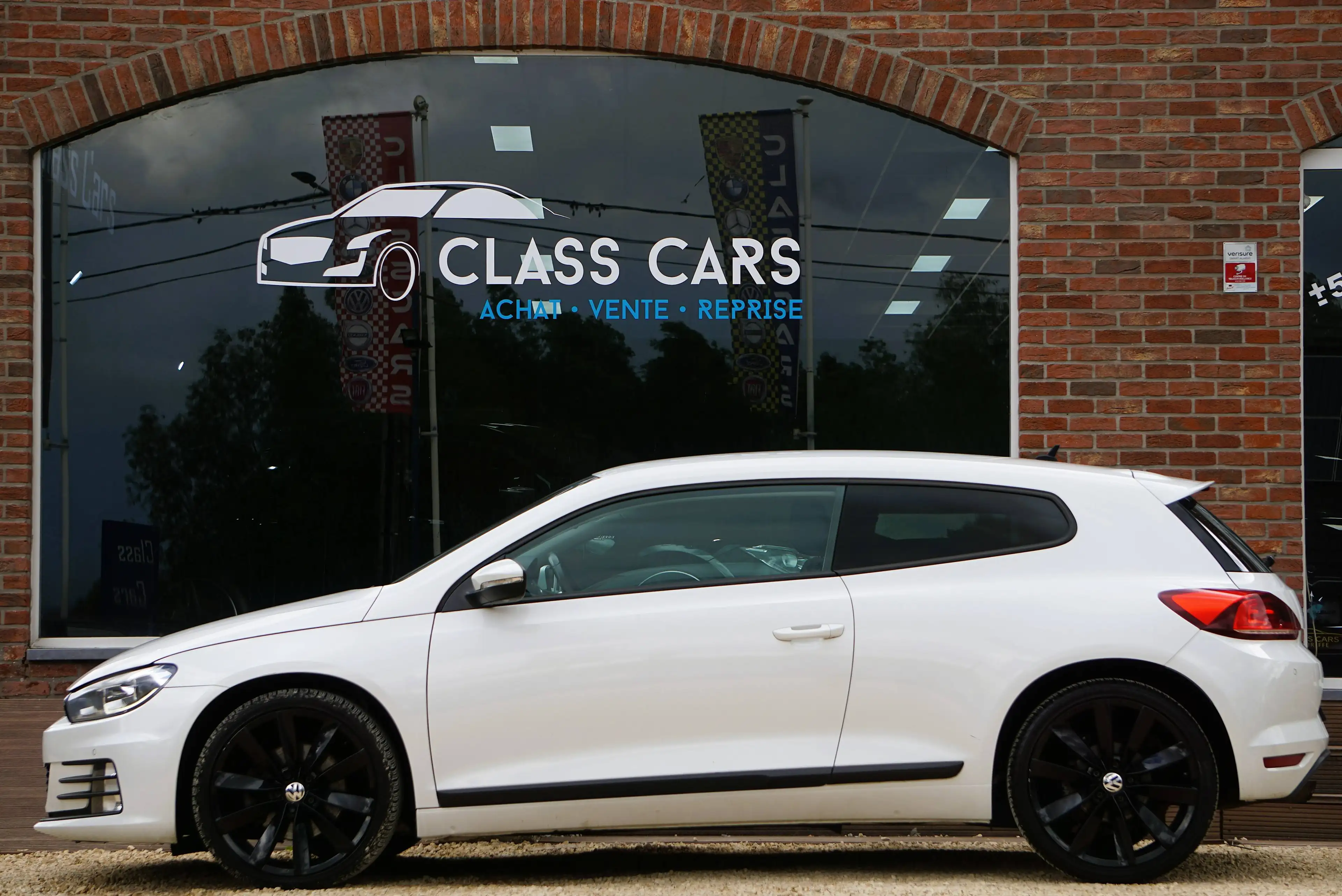 Volkswagen Scirocco 2.0 TSI DSG6 BI-XENON PDC CLIMTRONIC CARNET COMPLET — photo 6