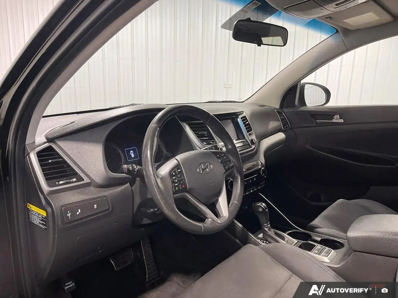 Hyundai TUCSON снимка Hyundai TUCSON