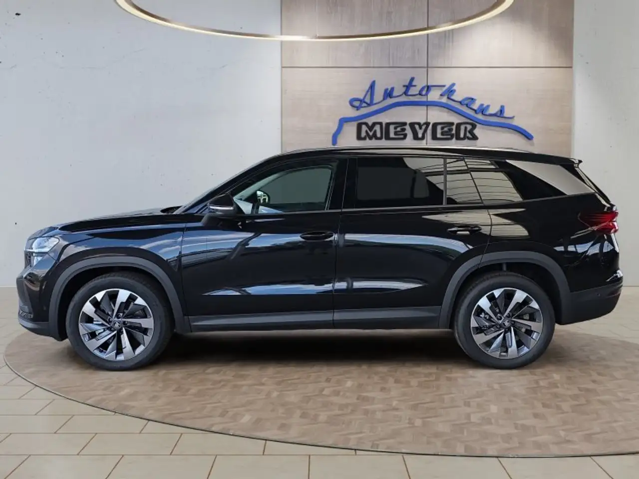 Skoda Kodiaq 2,0TDI DSG 4x4 aAHK/7-Sitzer/Matrix/Navi/el.Klappe, миниатюра 2