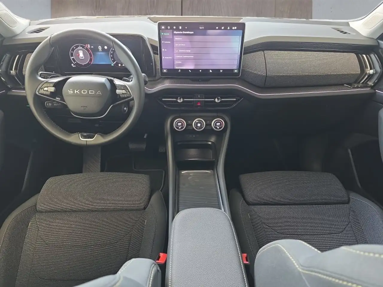 Skoda Kodiaq 2,0TDI DSG 4x4 aAHK/7-Sitzer/Matrix/Navi/el.Klappe, миниатюра 10