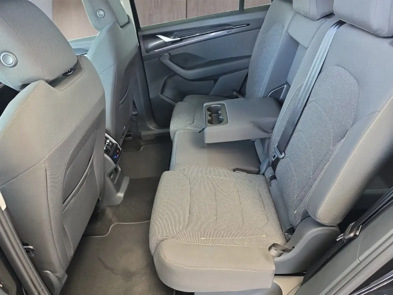 Skoda Kodiaq 2,0TDI DSG 4x4 aAHK/7-Sitzer/Matrix/Navi/el.Klappe, миниатюра 14