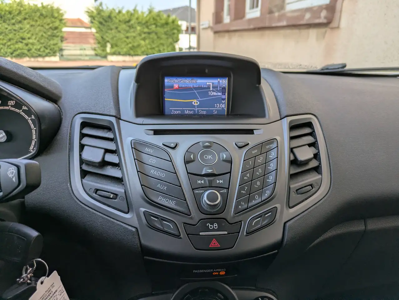 Ford Fiesta 3 portes — photo 8