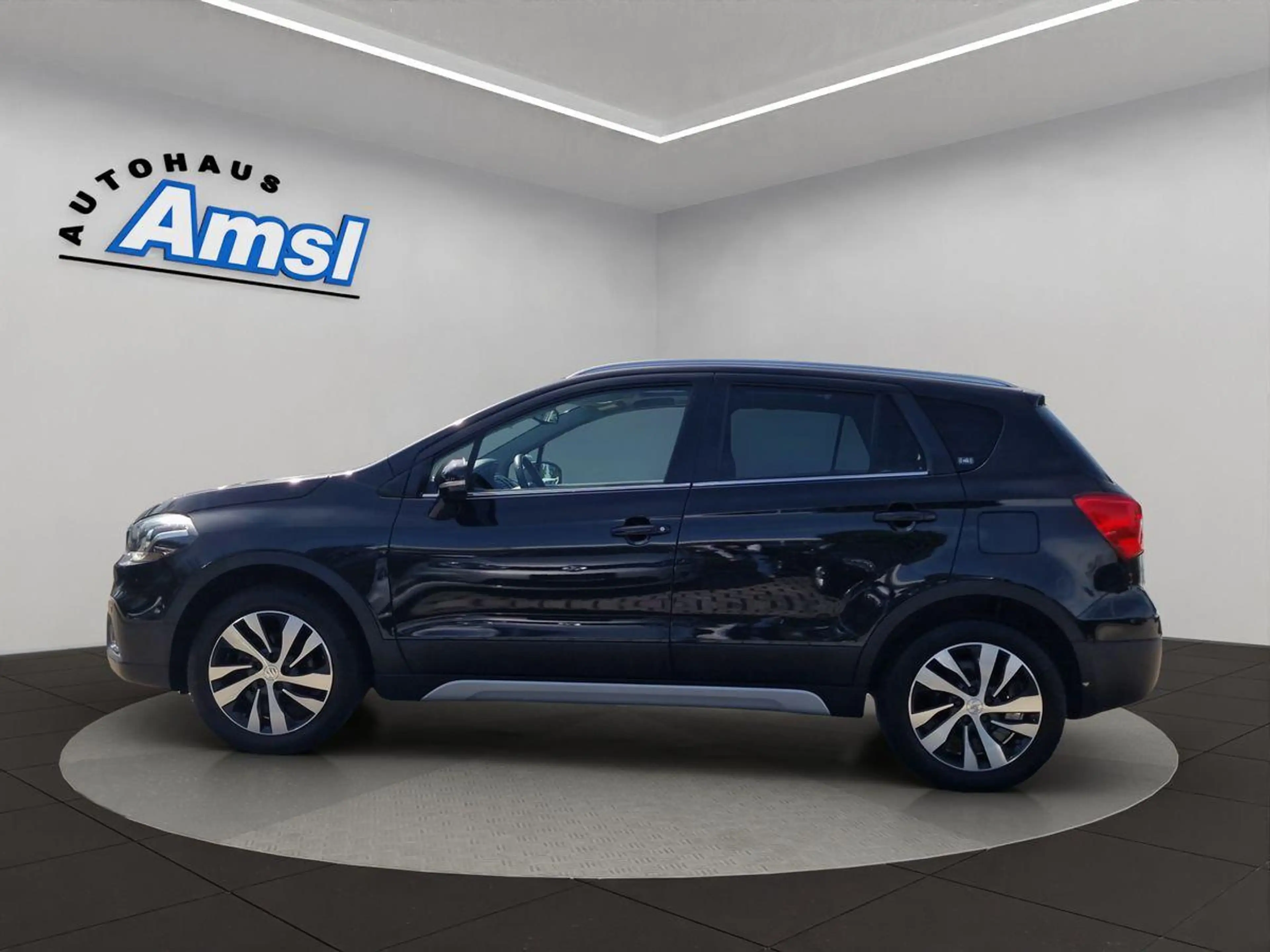 Suzuki SX4 S-Cross 1.4 Comfort+ 4x4 Navi* RFK* ACC* Pano 8-fach ALU — photo 3