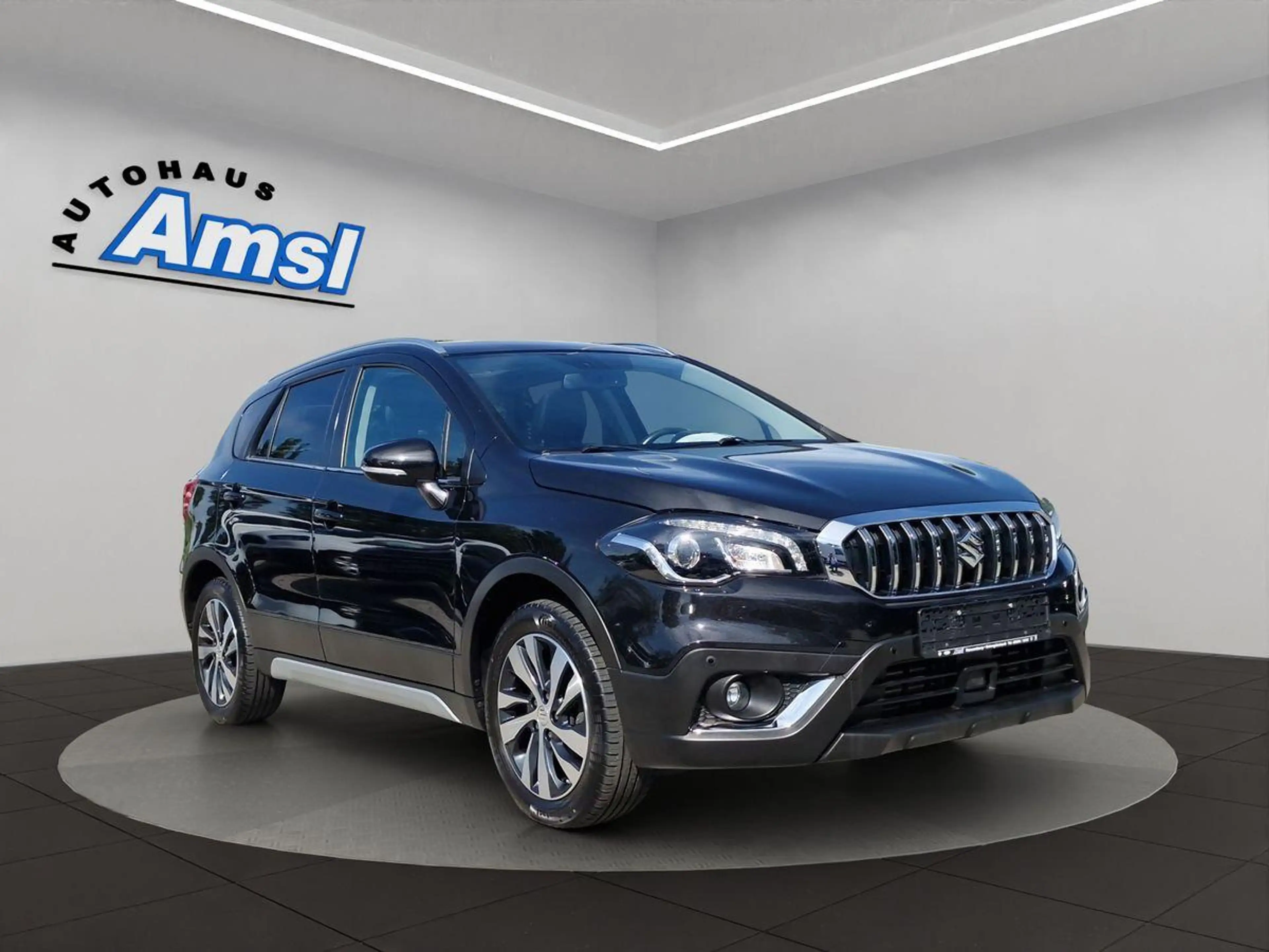 Suzuki SX4 S-Cross 1.4 Comfort+ 4x4 Navi* RFK* ACC* Pano 8-fach ALU — photo 8