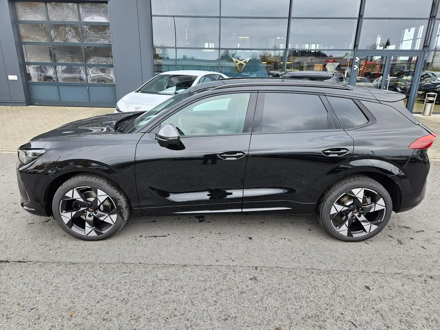 CUPRA Terramar 2.0 TSI DSG 4Drive VZ *AHK*20"Zoll ... Schwarz - 2