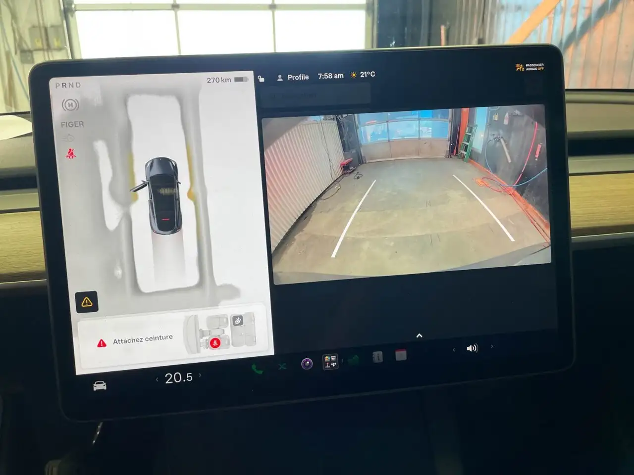 Tesla Model Y снимка Tesla Model Y