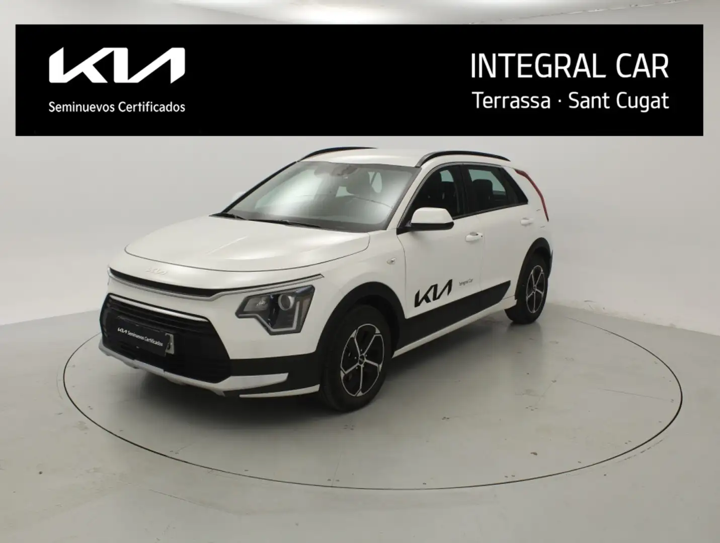 Kia Niro 1.6 HEV Concept 129 - 1