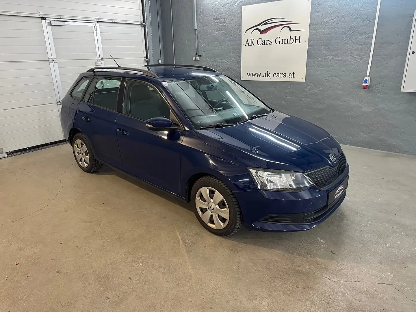 Skoda Fabia Combi Active 1,4 TDI Bleu - 1