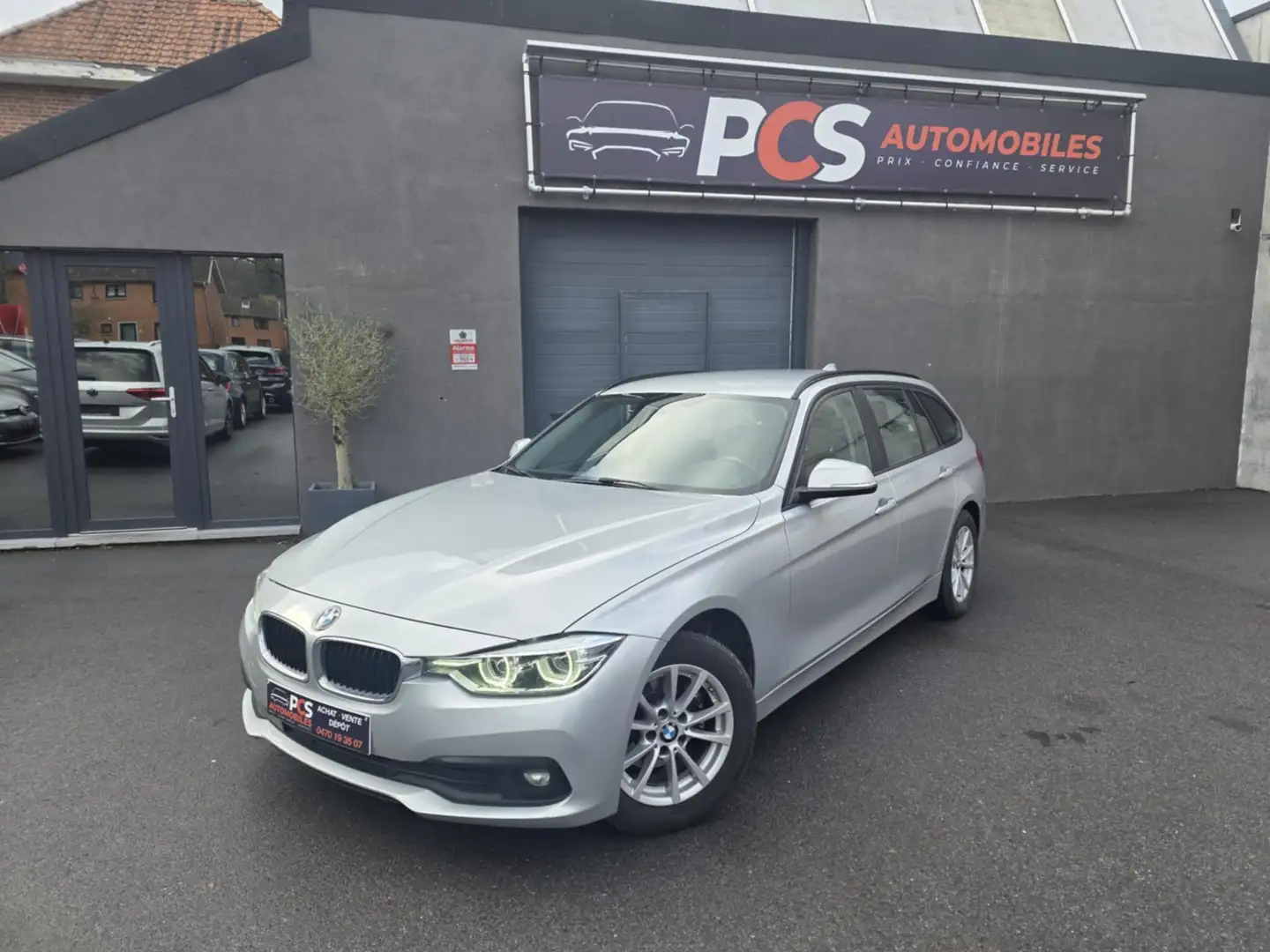 BMW 318 dA Touring*GPS*CUIR*FULL LED*PDC*COFFRE ELEC... Silber - 1