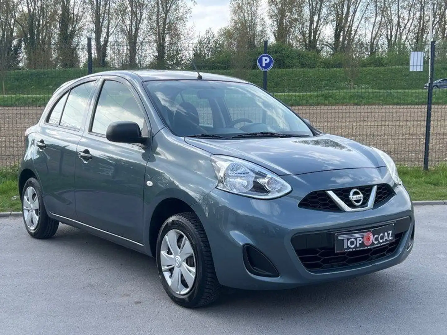 Nissan Micra 1.2 ESS 80CH ACENTA * 2017 * 5 PORTES * GARANTIE Gris - 2