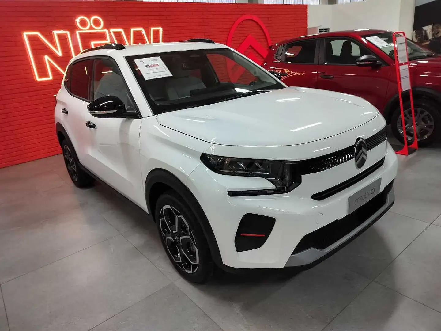 Citroen C3 4ª serie Hybrid 110 e-DCS6 Max Bianco - 1