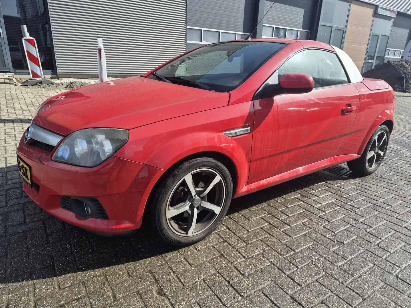 Opel Tigra TwinTop 1.4-16V Sport airco cruise grote beurt nie Rood - 1