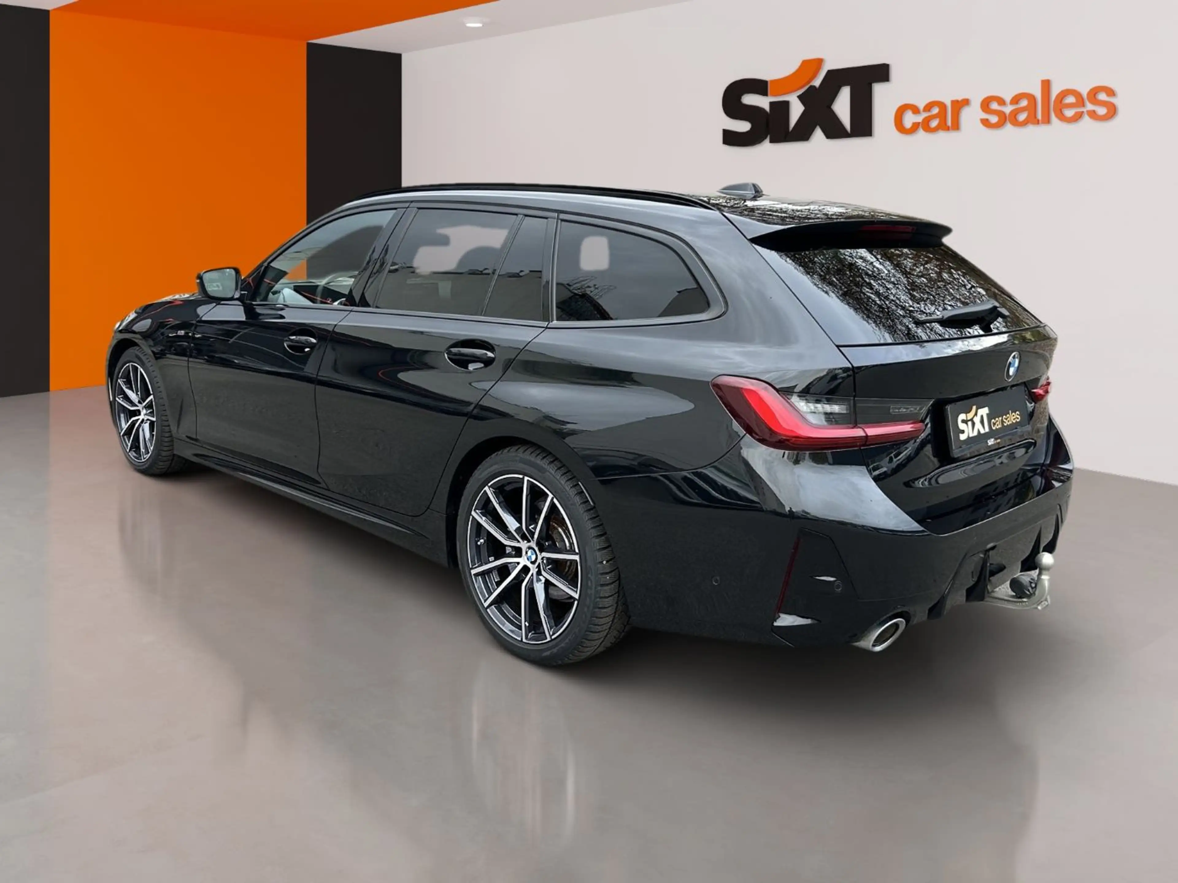 BMW 320 i Touring M Sport|Pano|AHK|HeadUp|Surr.View 360 AC — photo 4