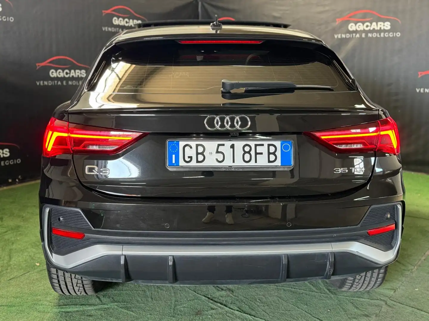 Audi Q3 Q3 Sportback 35 2.0 tdi S line edition s-tronic Schwarz - 2