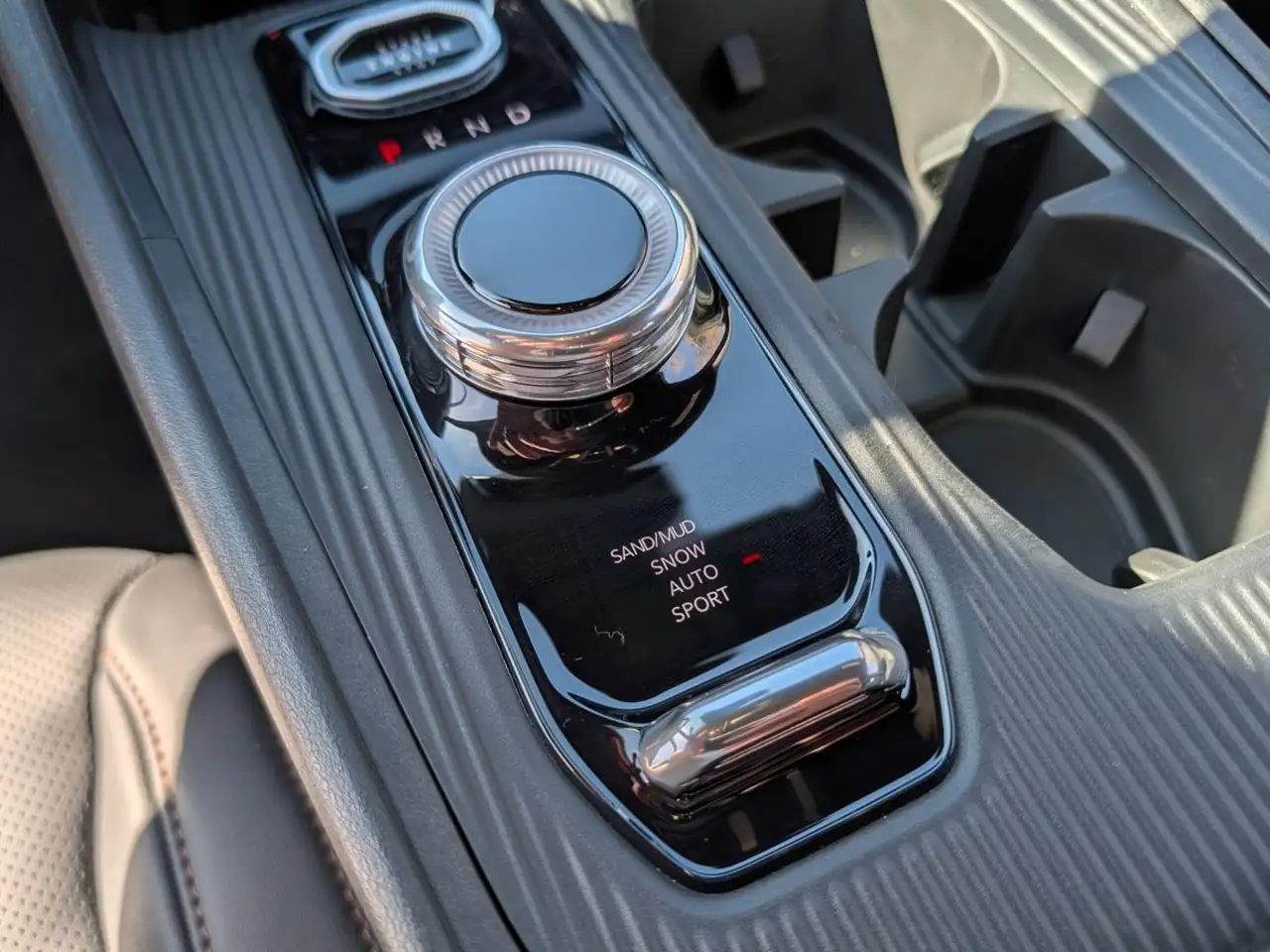 Jeep Cherokee снимка Jeep Cherokee