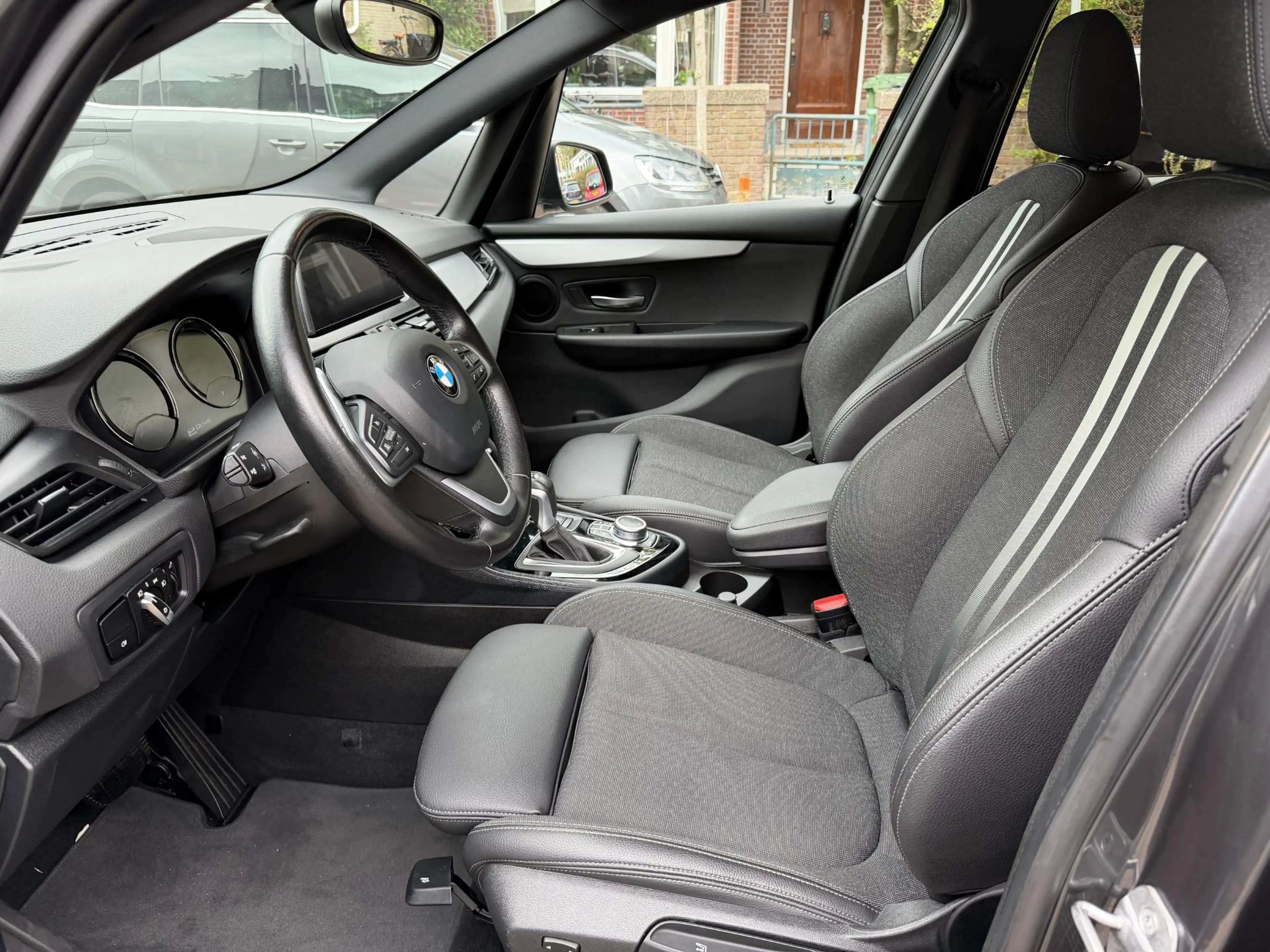 BMW 225 2-serie Active Tourer 225xe iPerformance eDrive Ed — photo 10