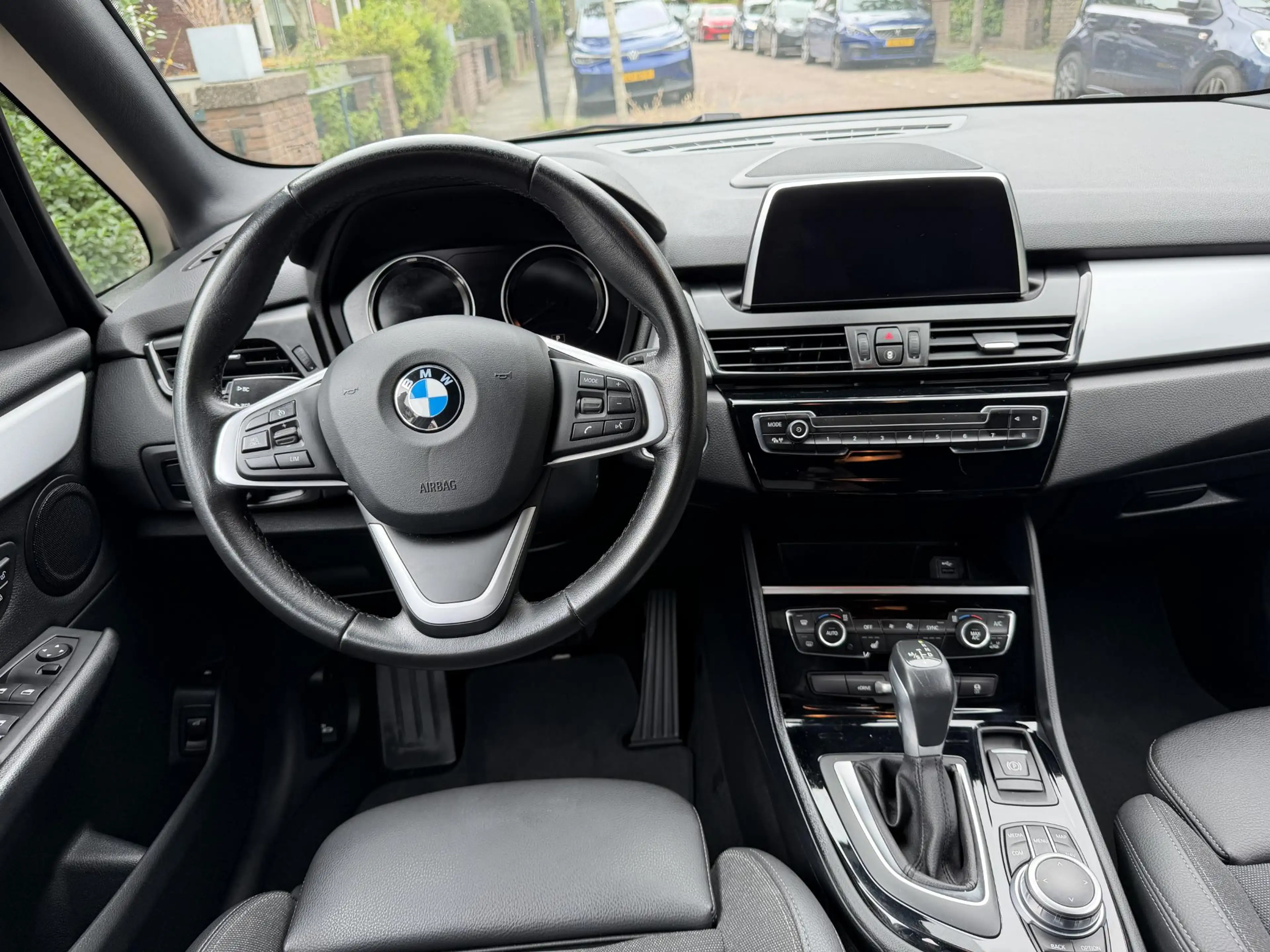 BMW 225 2-serie Active Tourer 225xe iPerformance eDrive Ed — photo 12